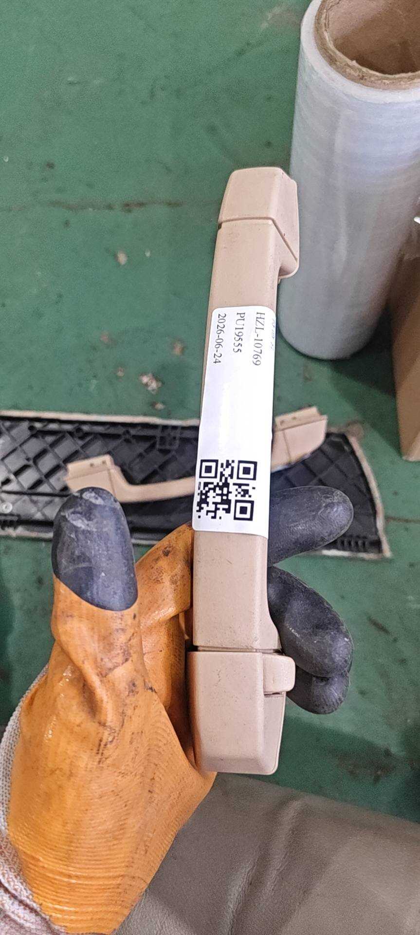 51163404031 车顶扶手（左后）