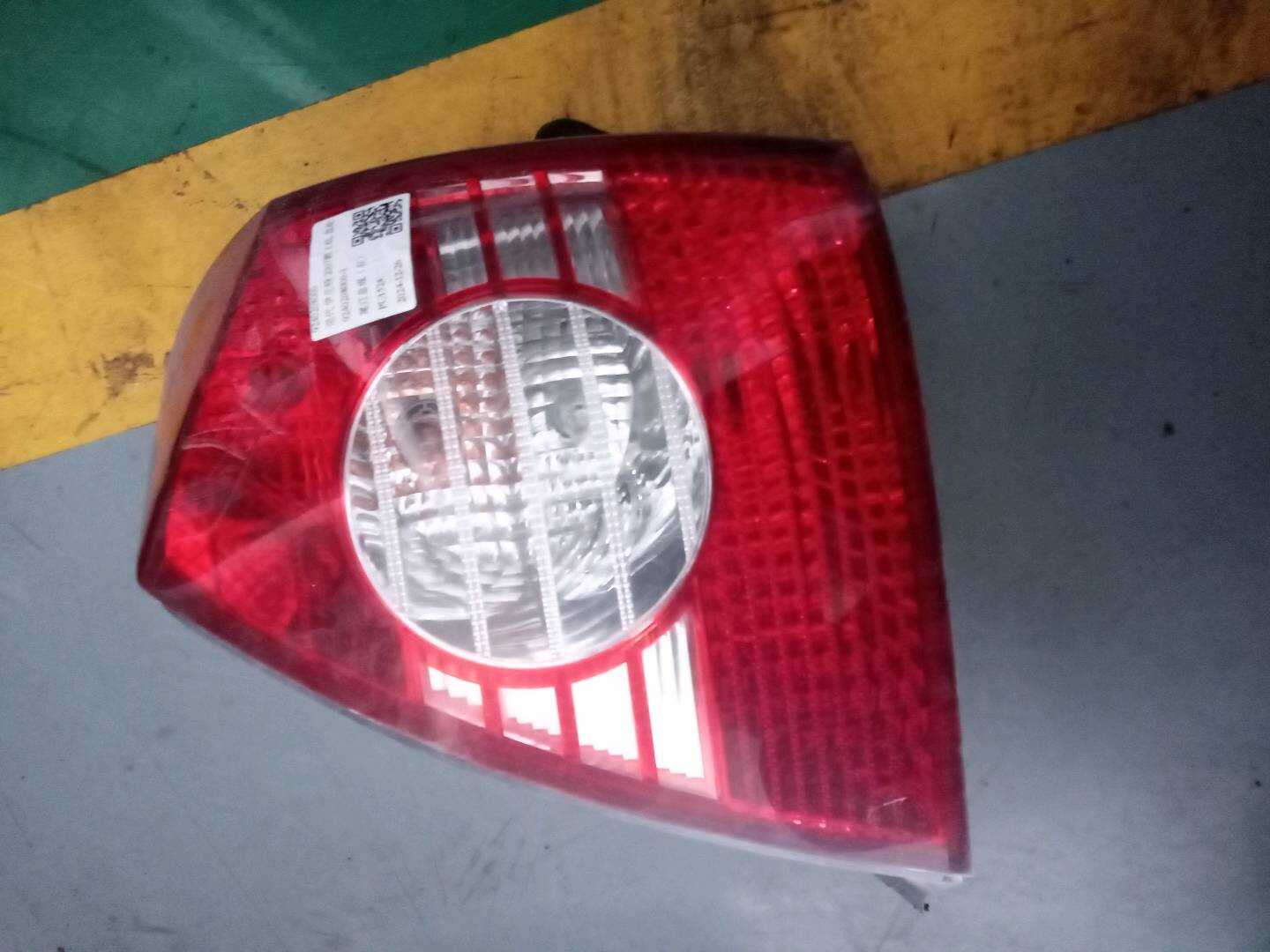 9240208000 尾灯总成(右)