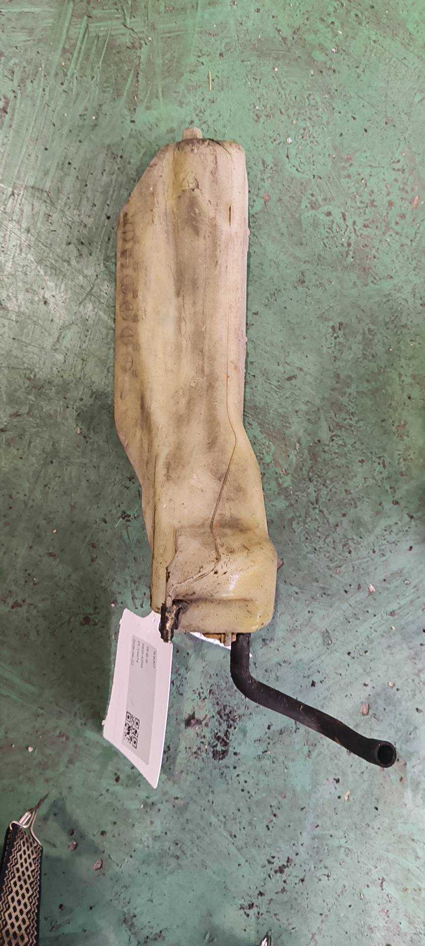 45150SG001 水箱补水壶