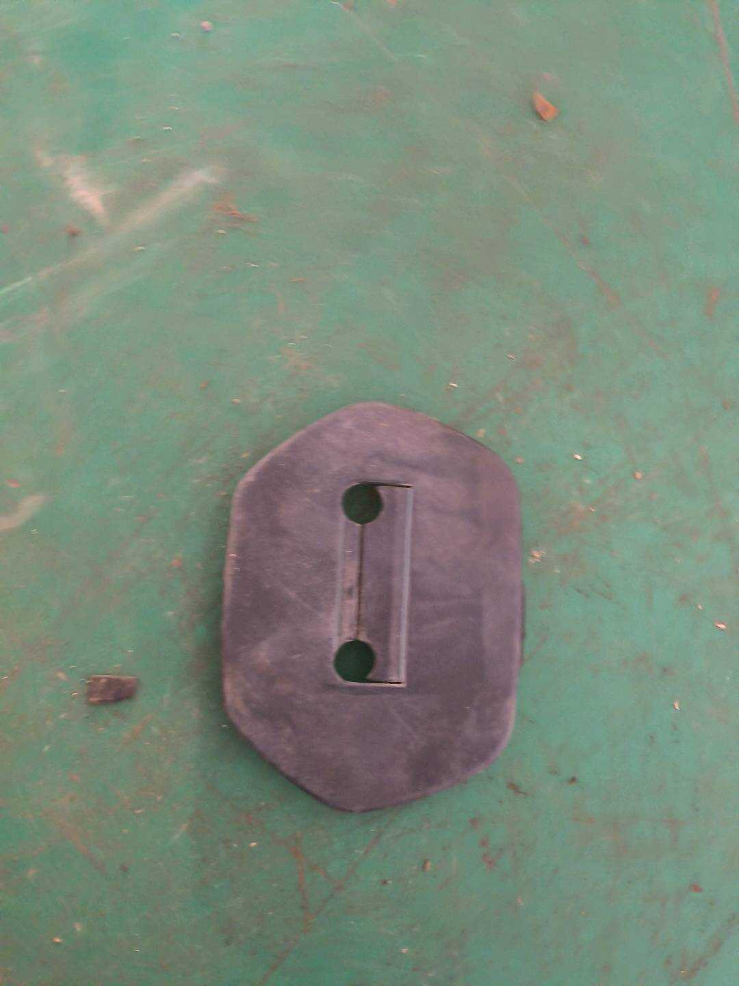 51479207883 Automatic Seat Belt Cover, Left