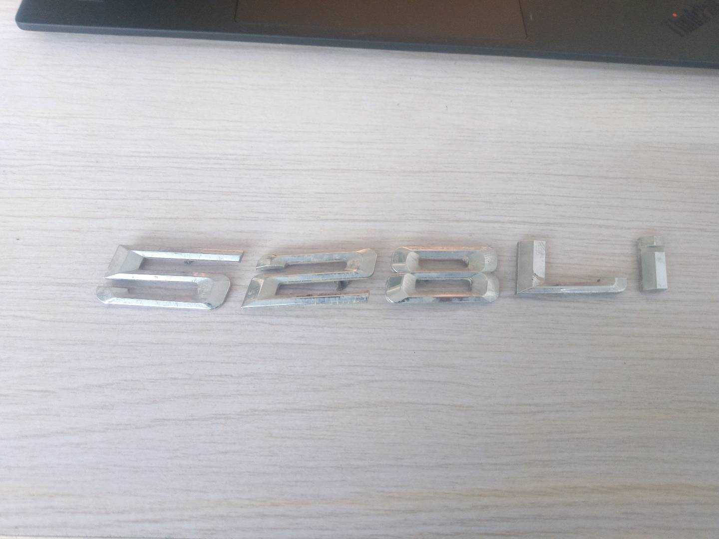 51147219544 Tailgate Emblem (Model)