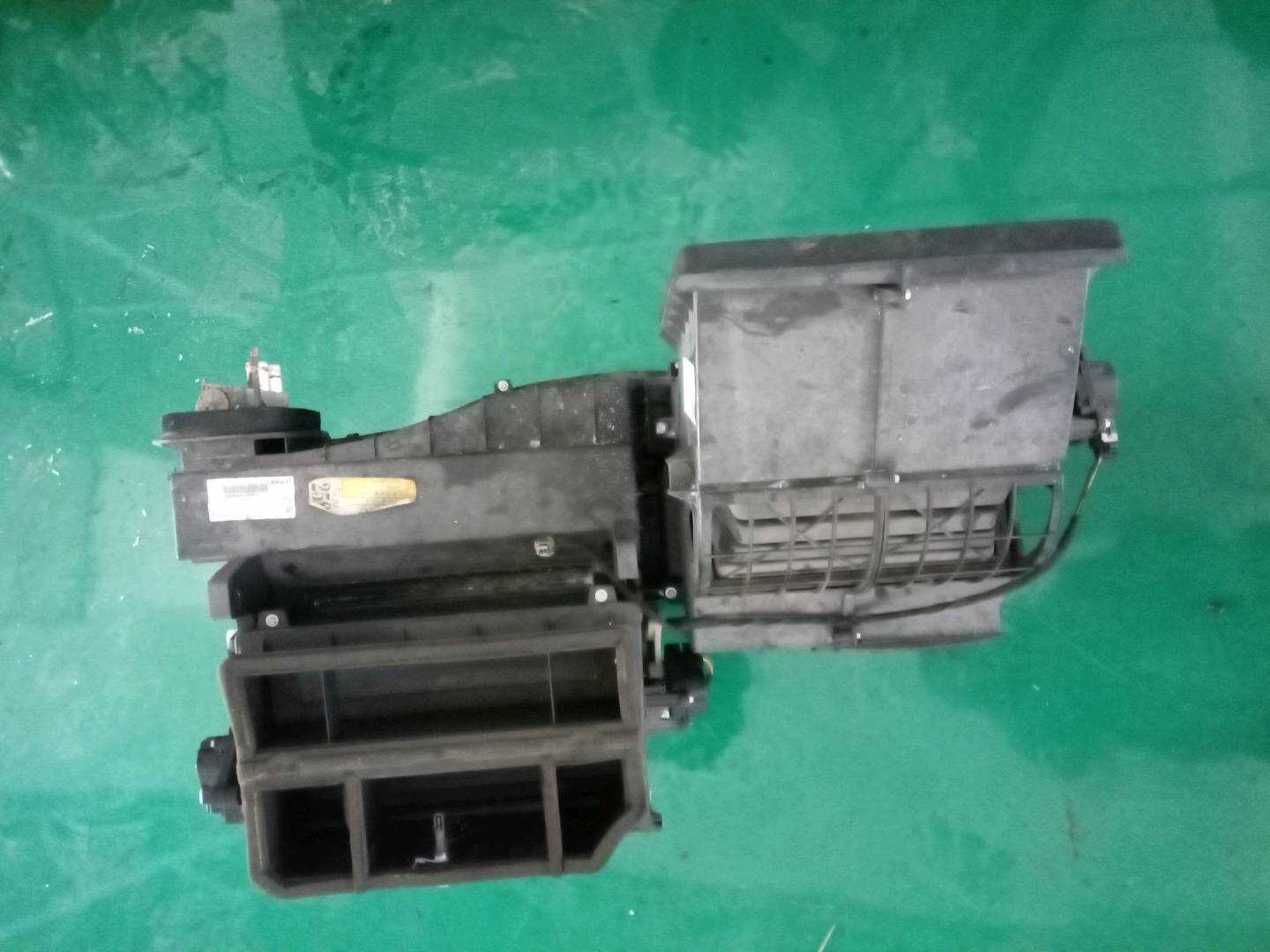 90767015 Evaporator Assembly