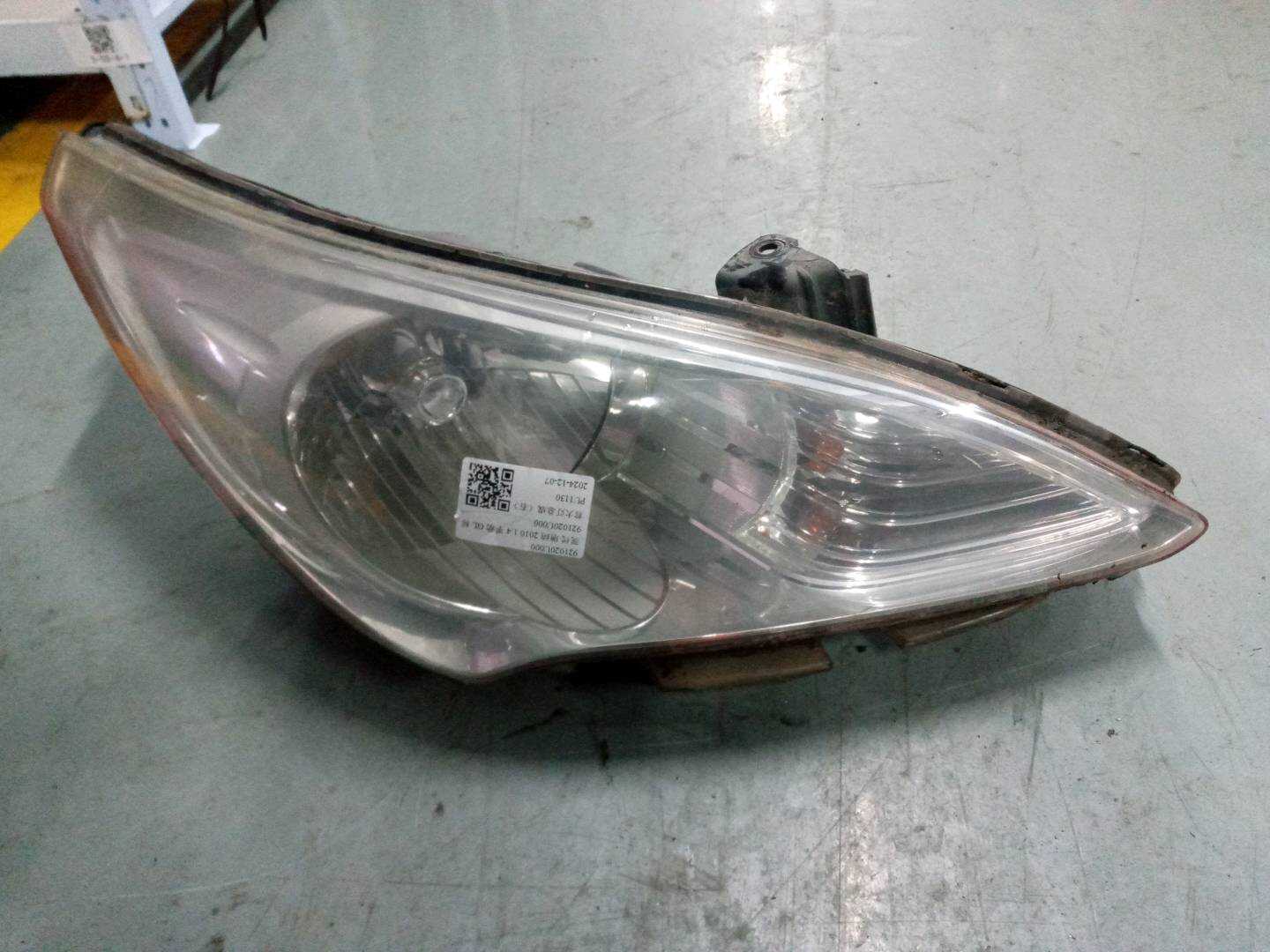 921020U000 前大灯总成(右)