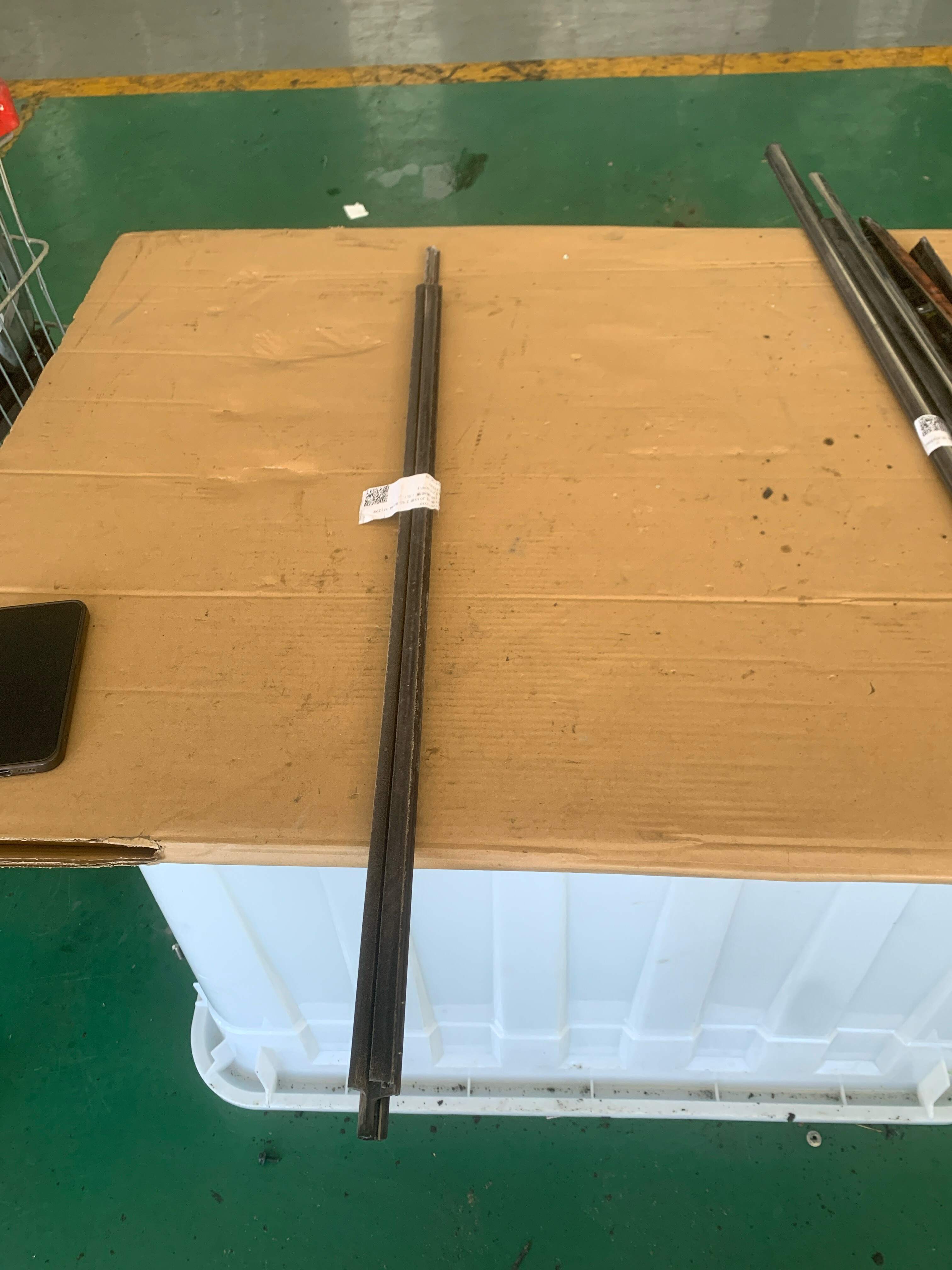 681520N030 Rear Door Window Felt Channel, Left