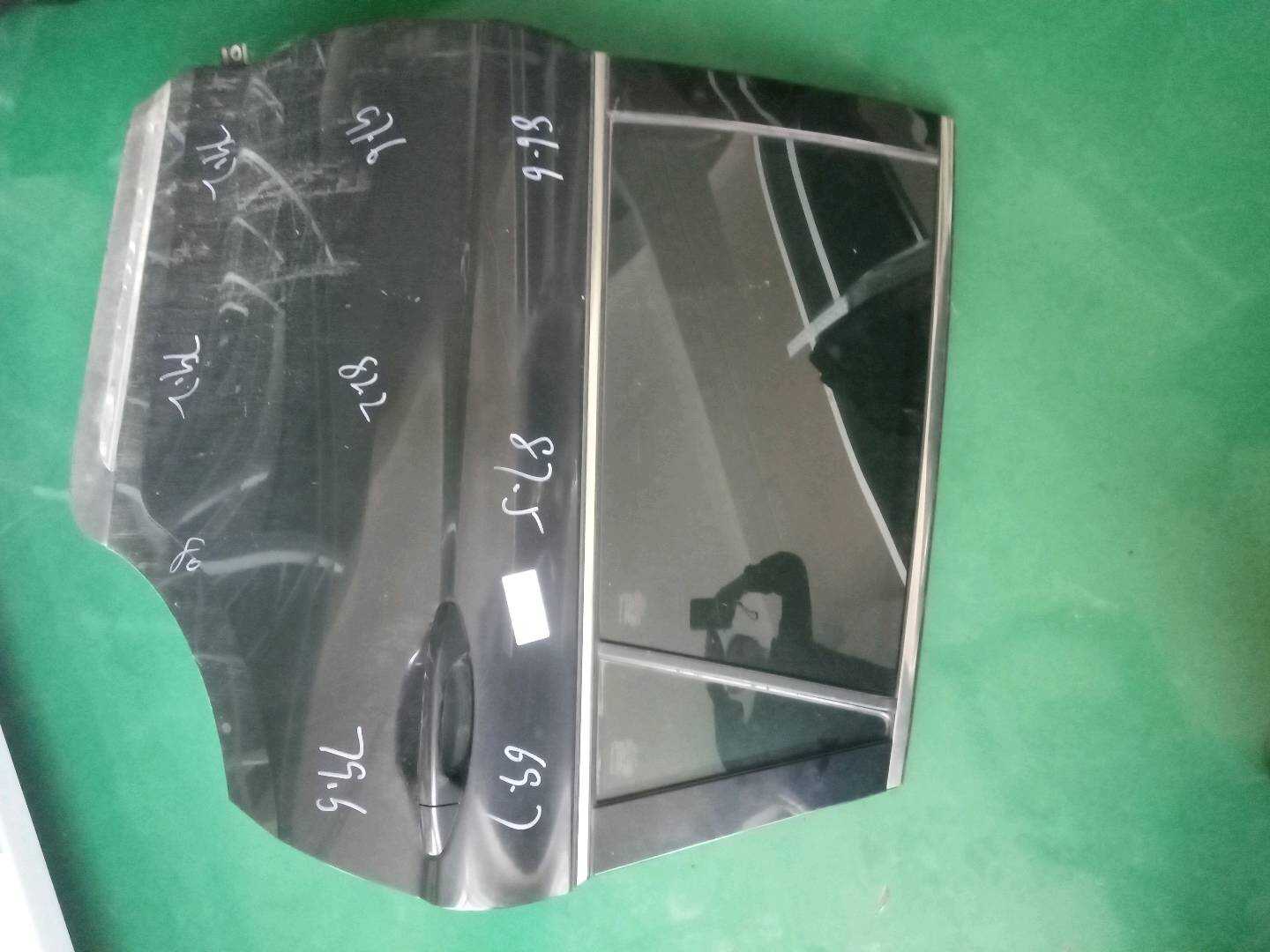 62010100C01B00 Rear Door Shell, Left
