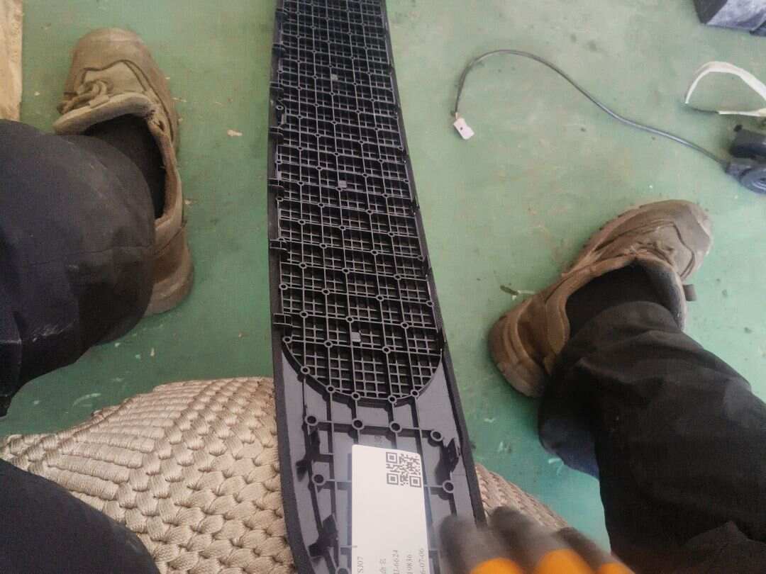 A21169001309B03 护盖