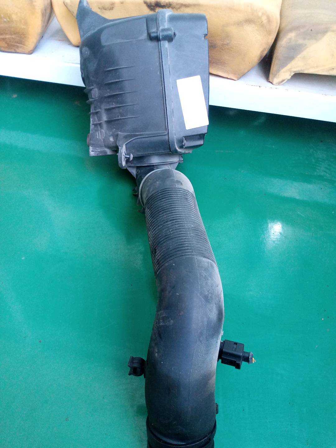 1TD129607A Air Filter Assembly