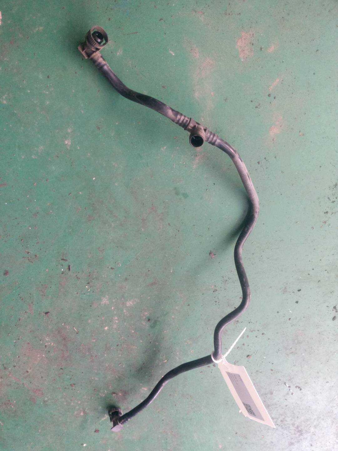 13902366765 燃油箱排气阀管