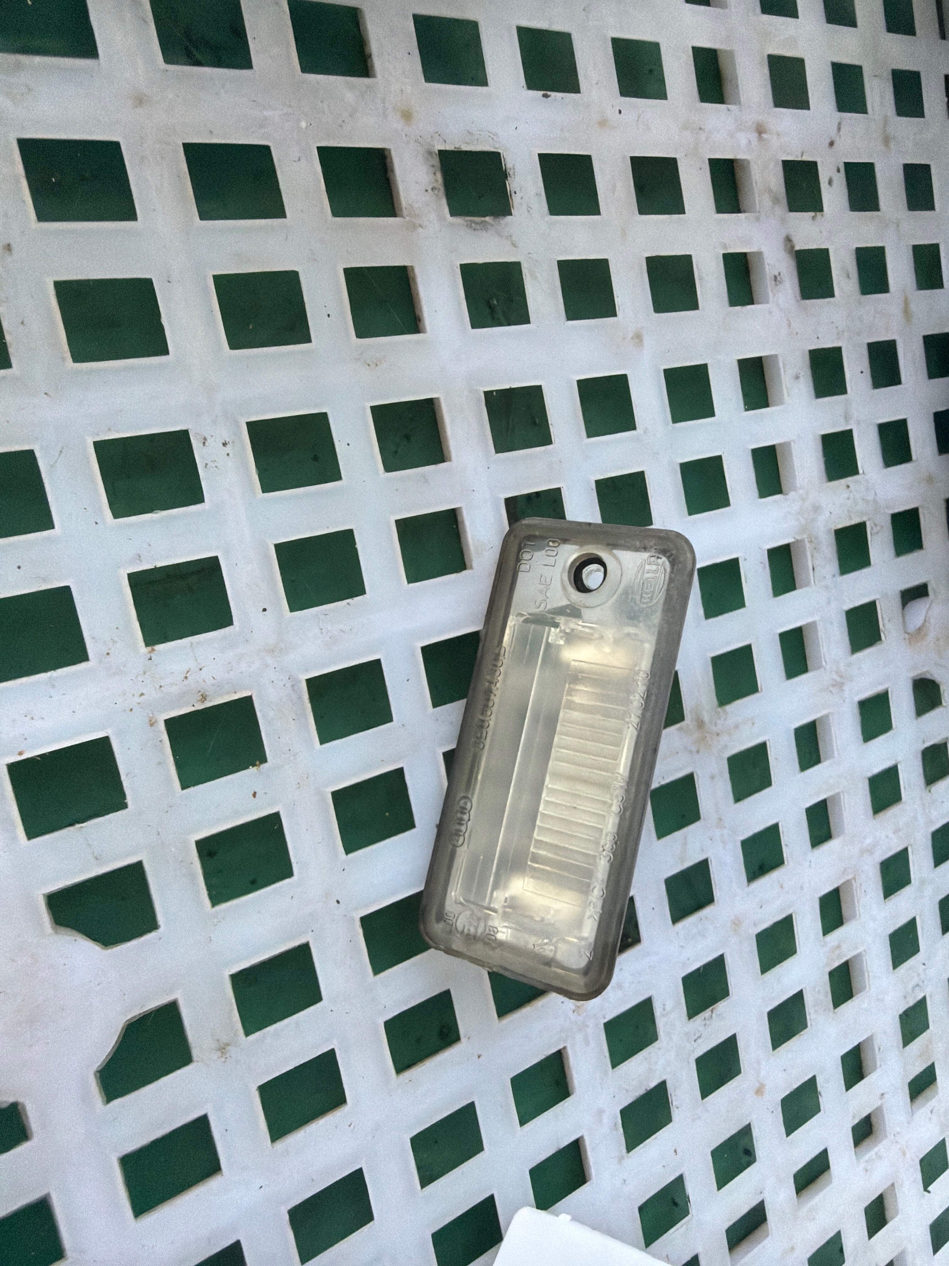 8E0807430B Rear License Plate Light Lens, Right