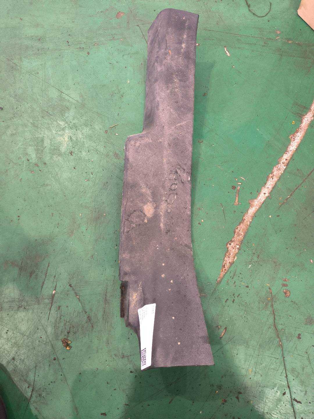 769B62V70C 侧门槛后嵌条(右)