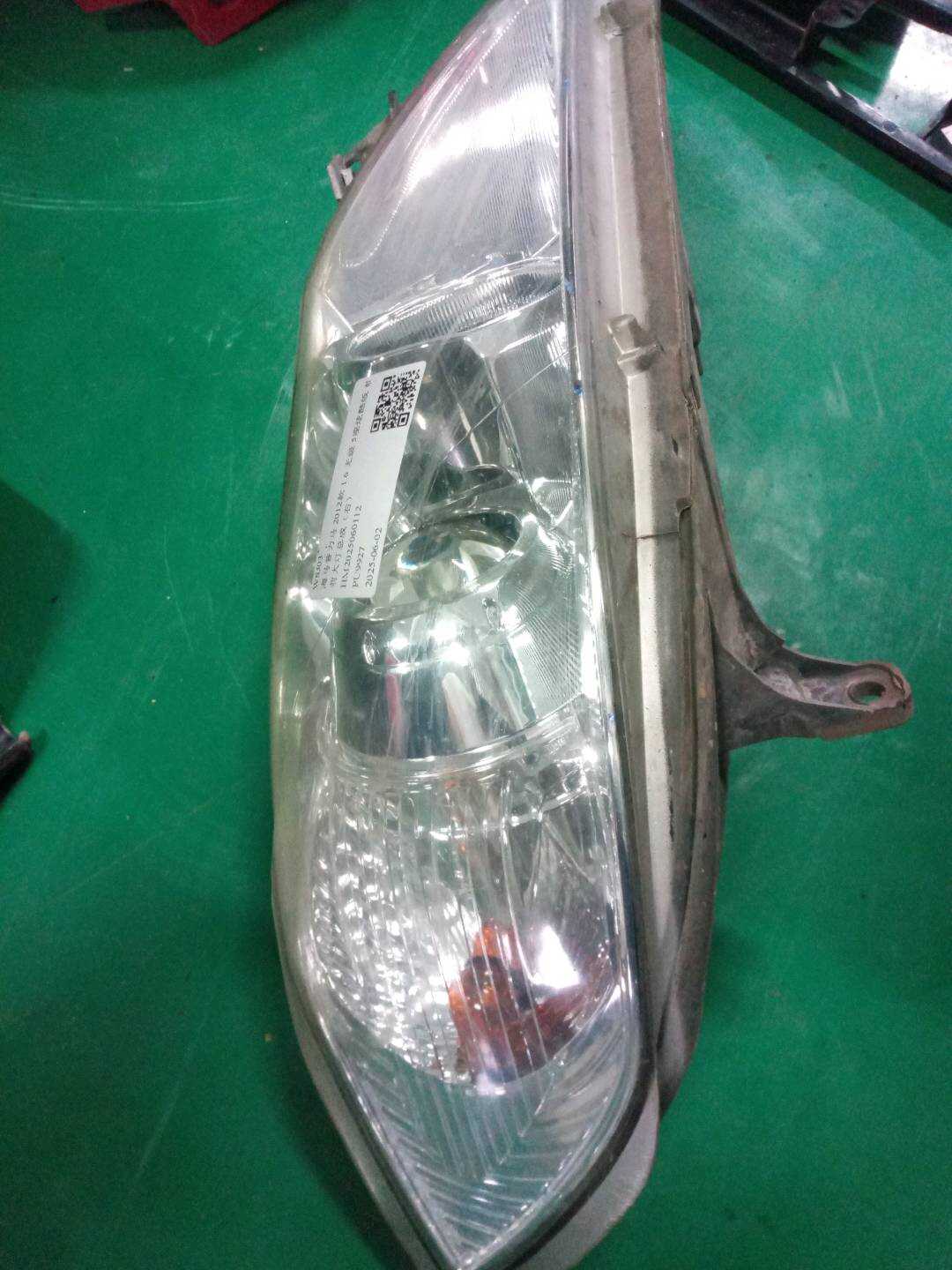 PA105103XM1 前大灯总成(右)