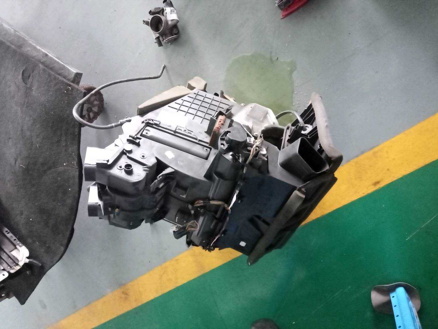 2025022602SAAB9514 Evaporator Assembly