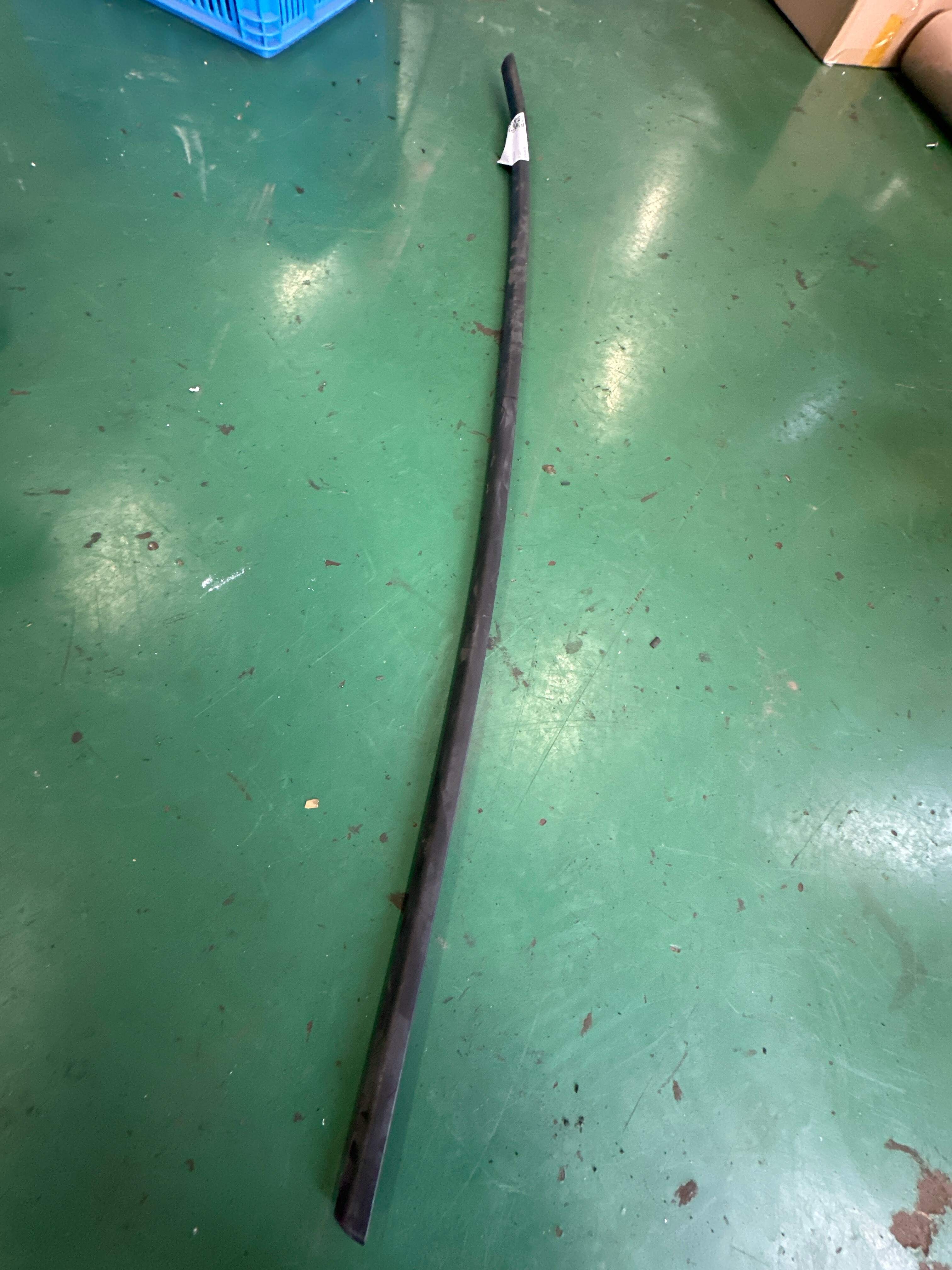51357136976 后门玻璃压条(右外)