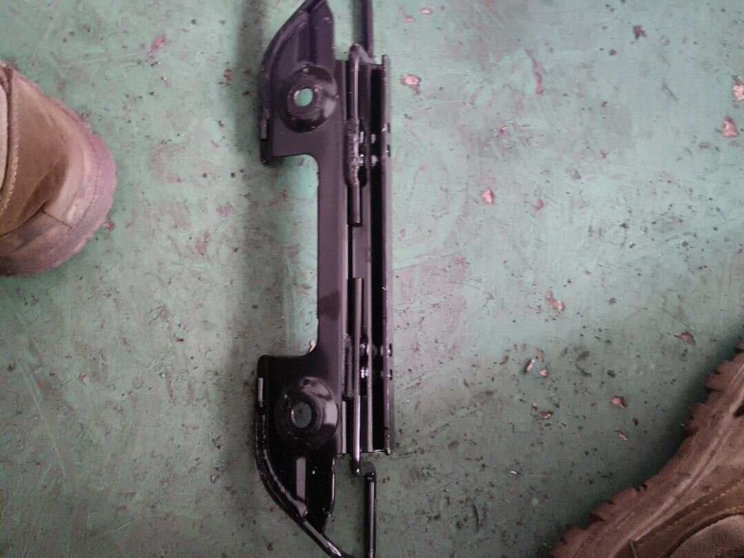 T2H5485 Rear Seat Belt Bracket Right, Left