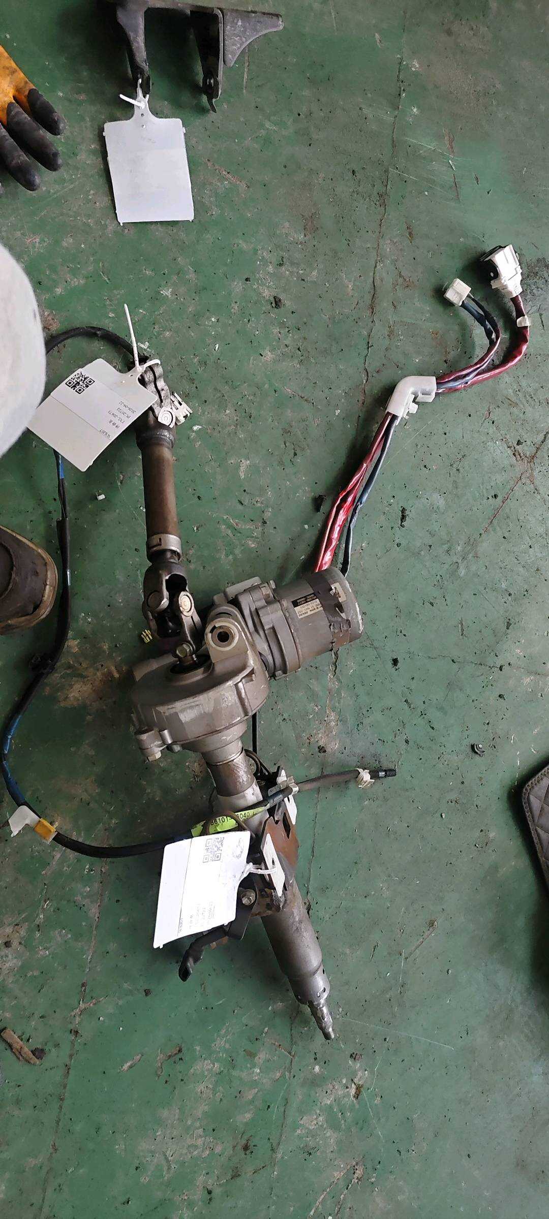 4525076050 Steering Column