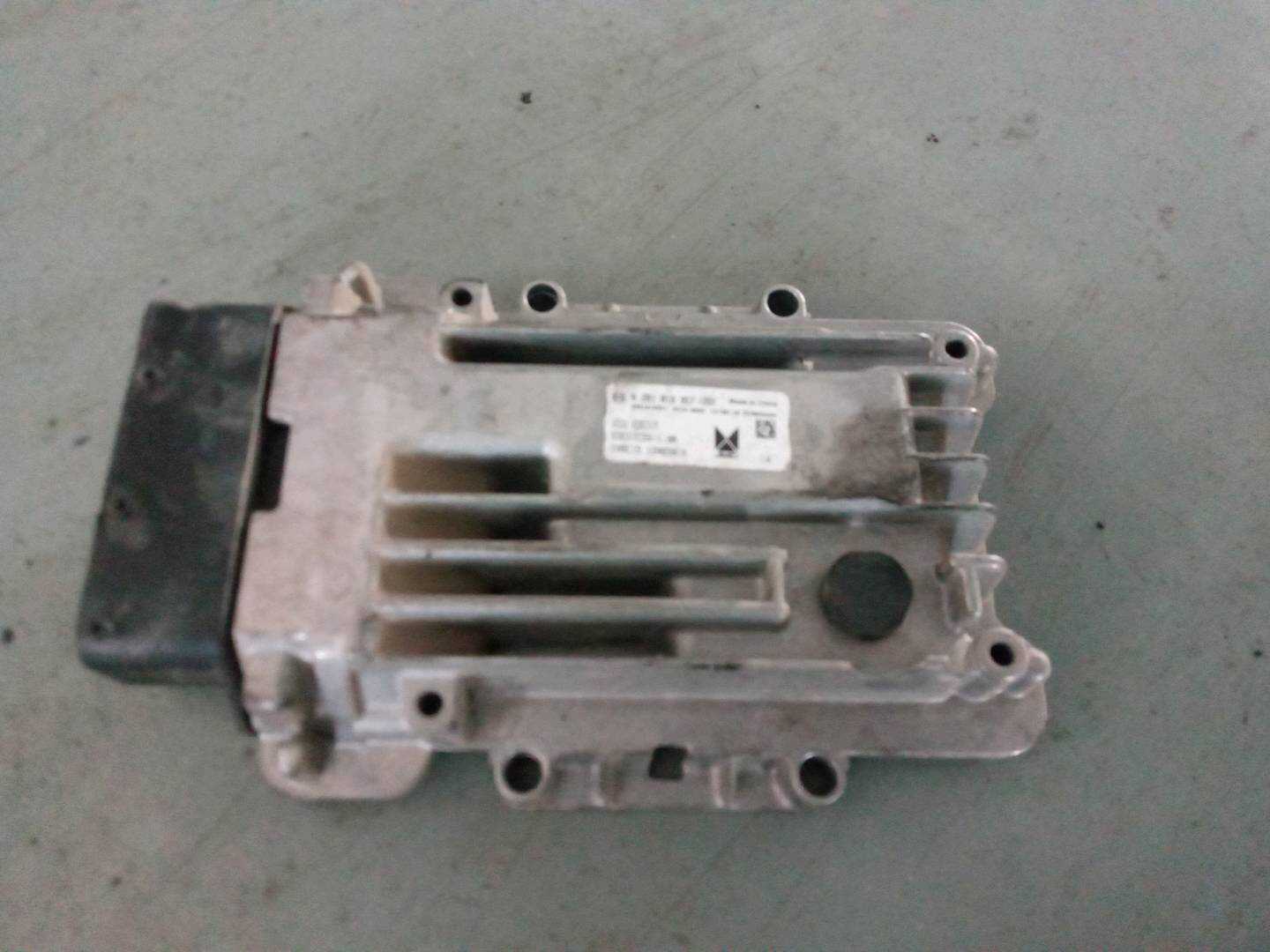 CN9C1512A650CA 发动机电脑