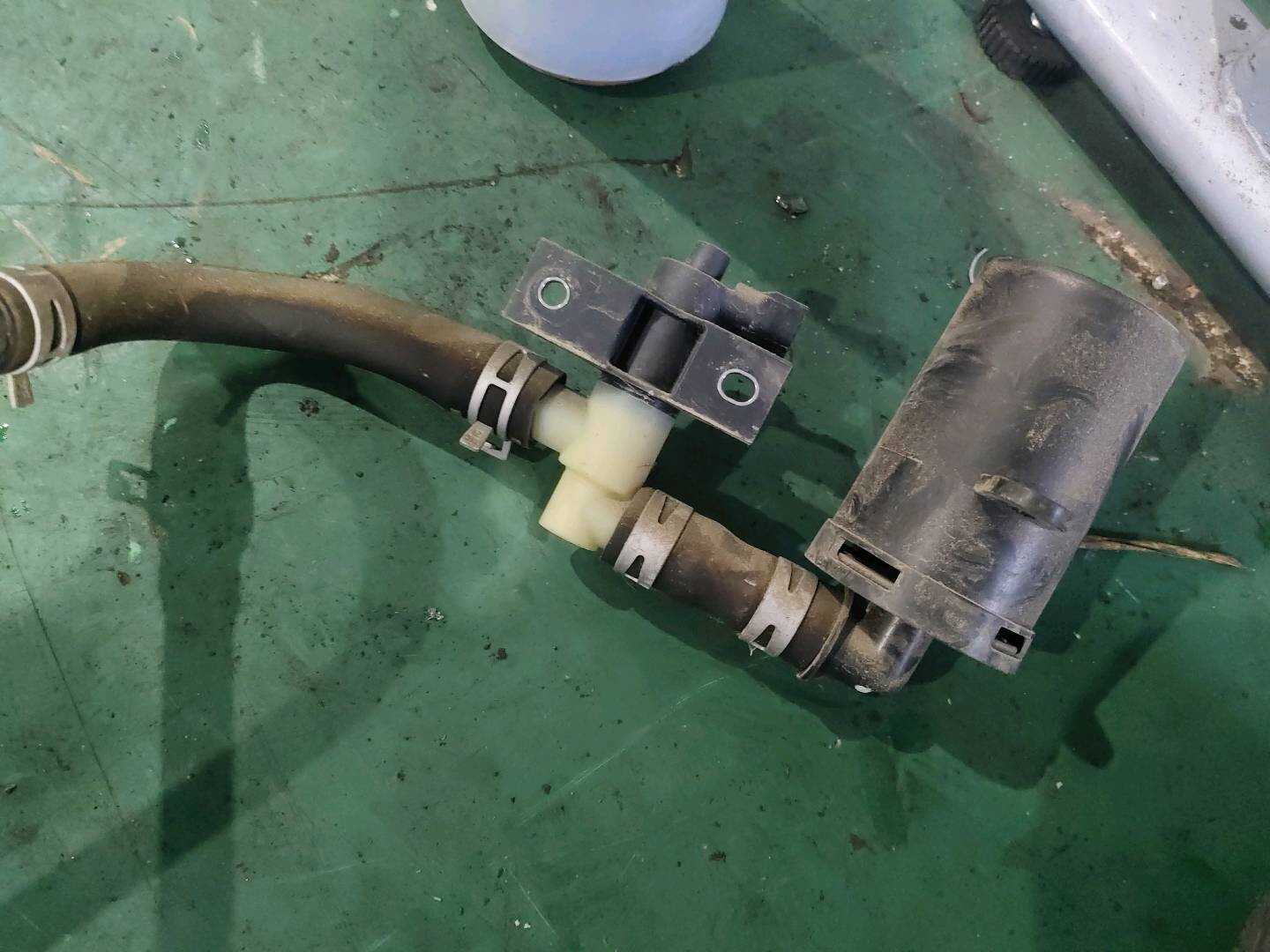 B016954 通气管