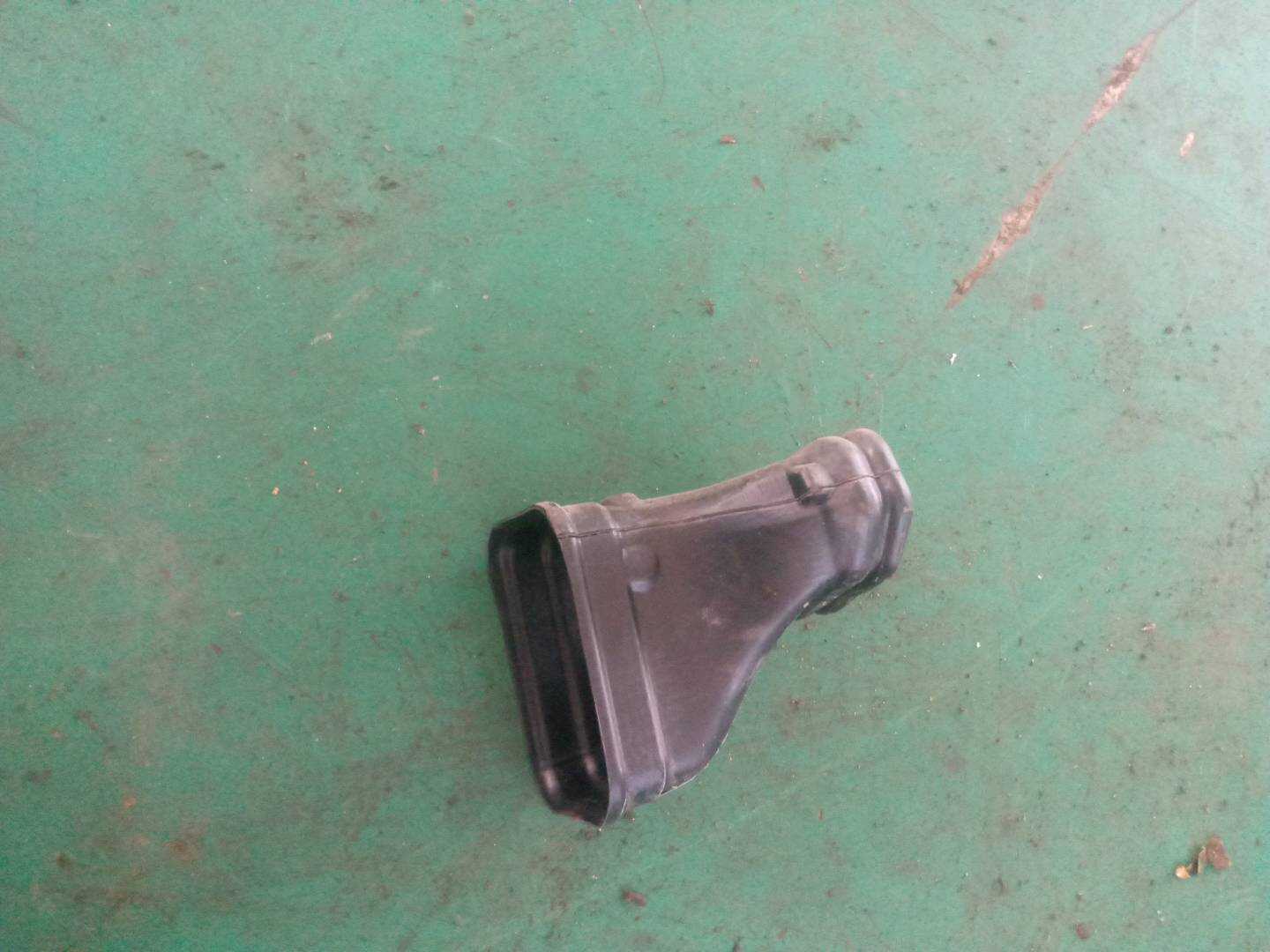 L8WD819721 Air Duct