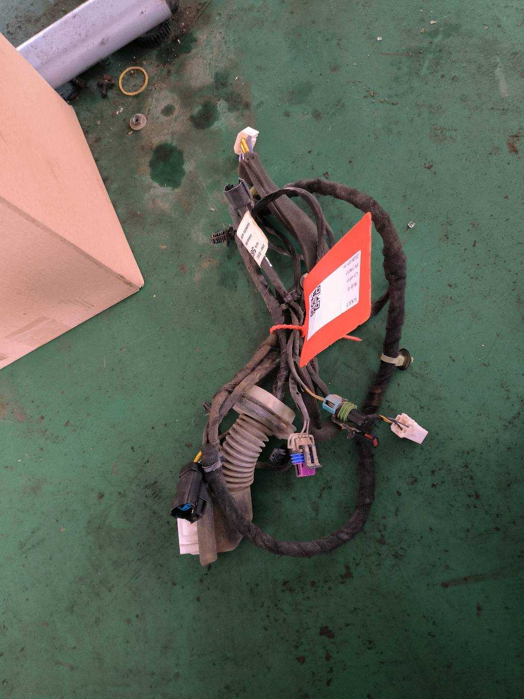 90765623 Front Door Wiring Harness, Right