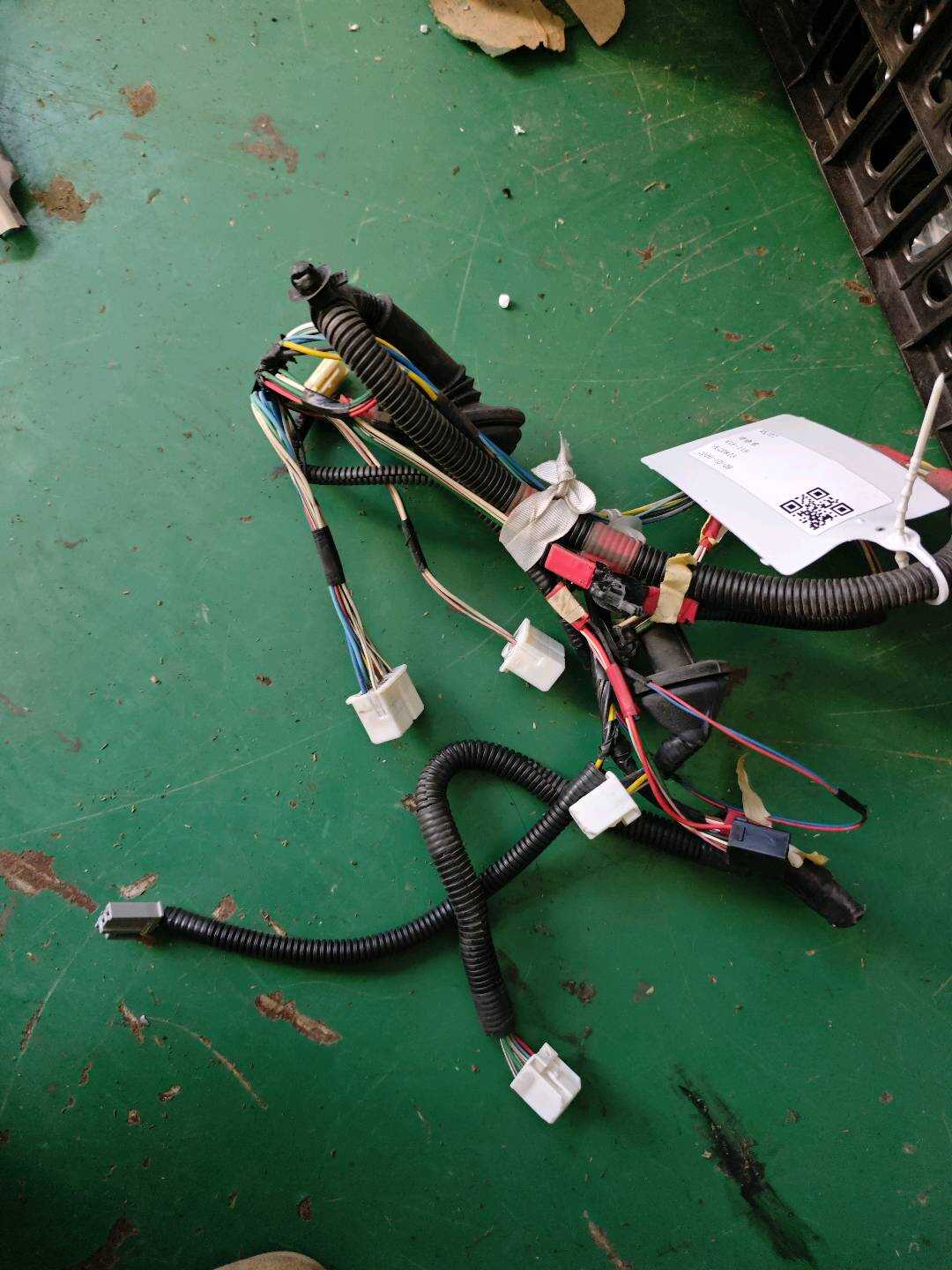 821540N010 Rear Door Wiring Harness, Left