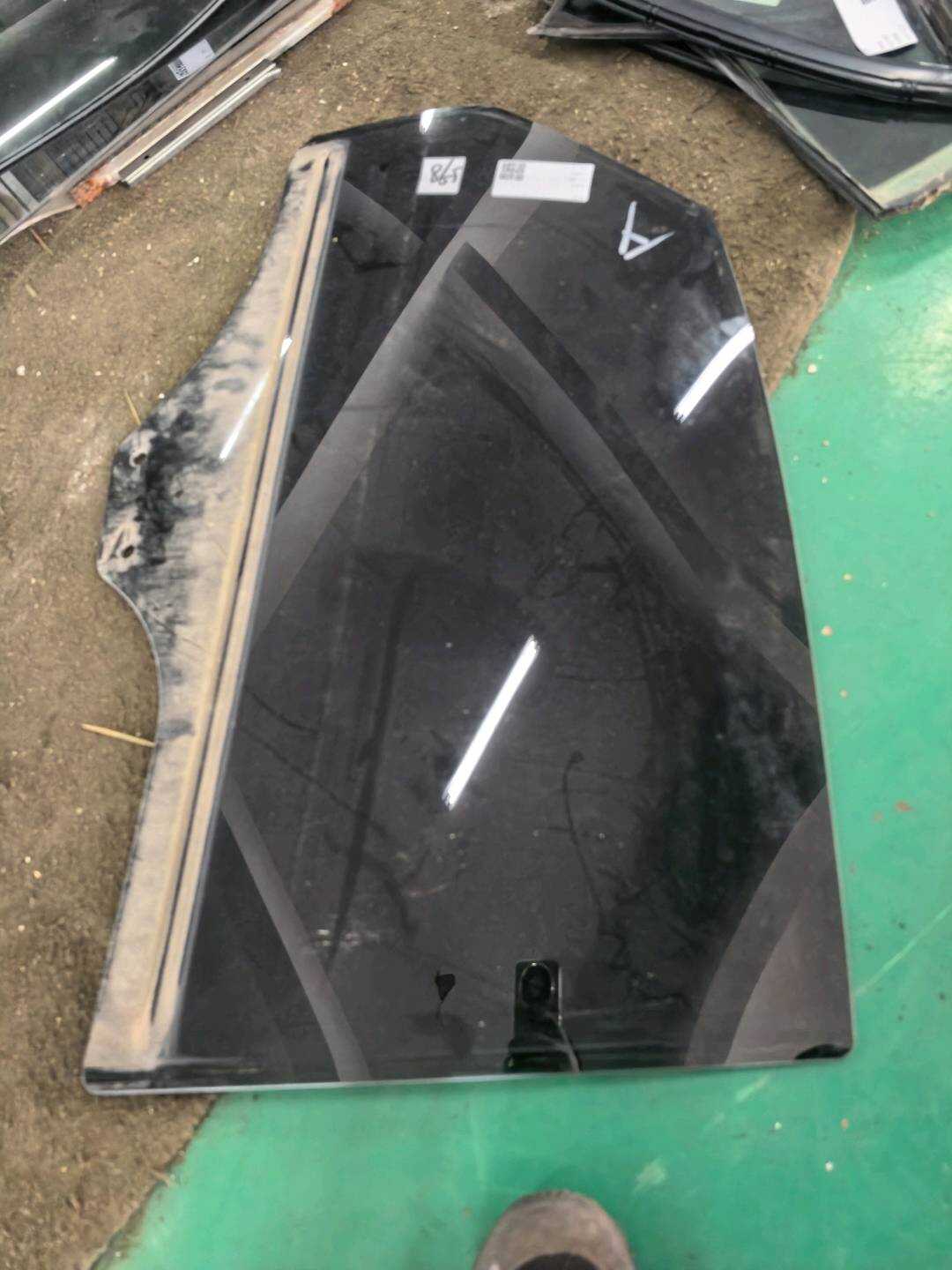 GR2BF25712AA 后门玻璃(右)