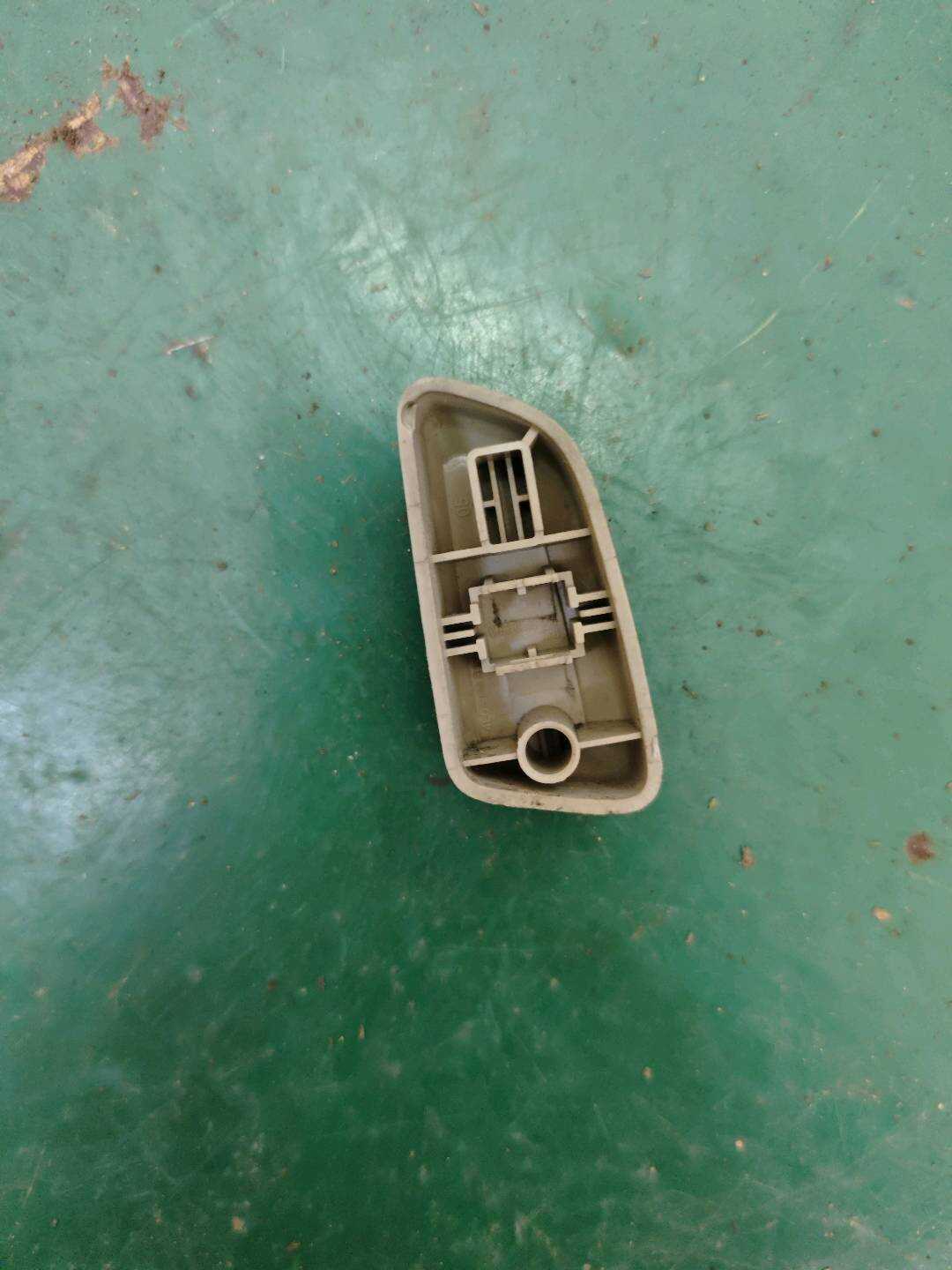 4L0959817 驾驶员座椅靠背调整按钮