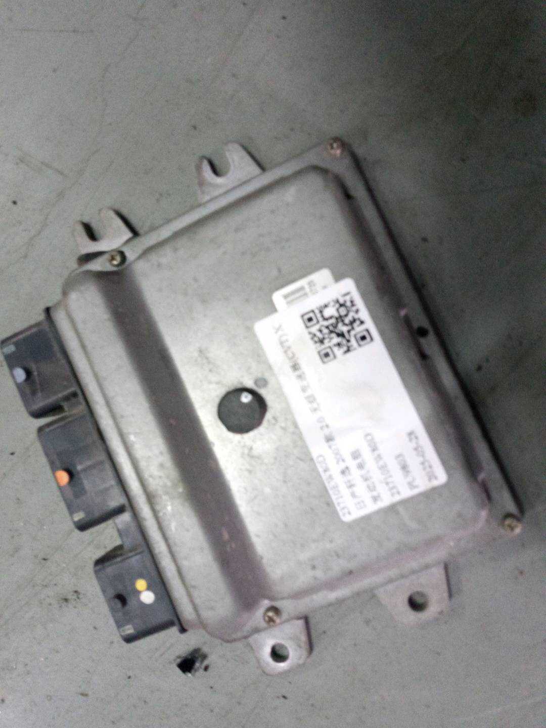 23710EW80D Engine Control Unit (ECU)