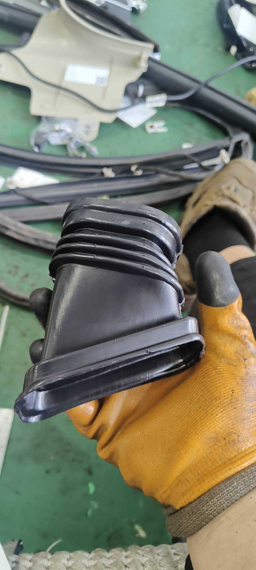 5483522 Rear Floor Air Duct Connector, Left