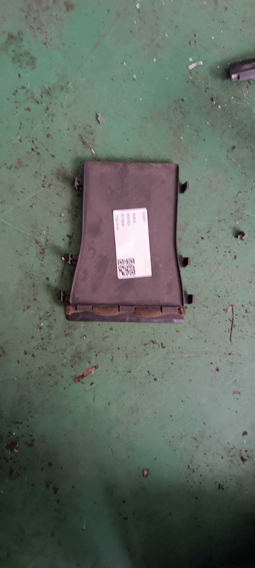 W16416876017 隔板