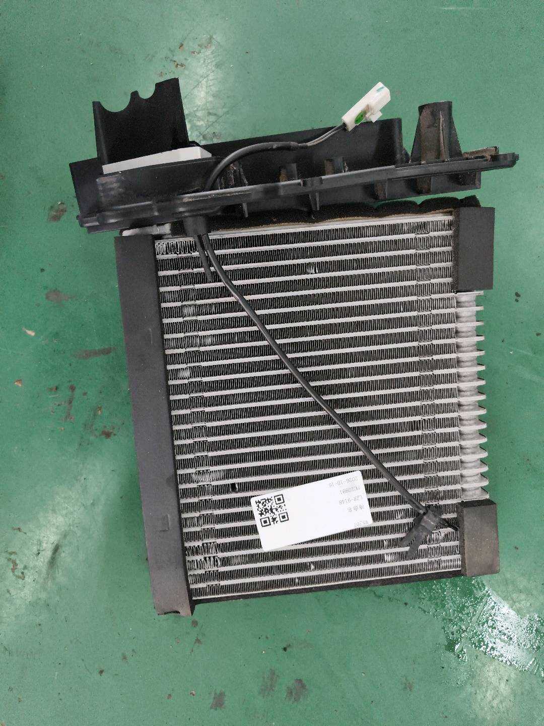 1067002246 蒸发器芯体
