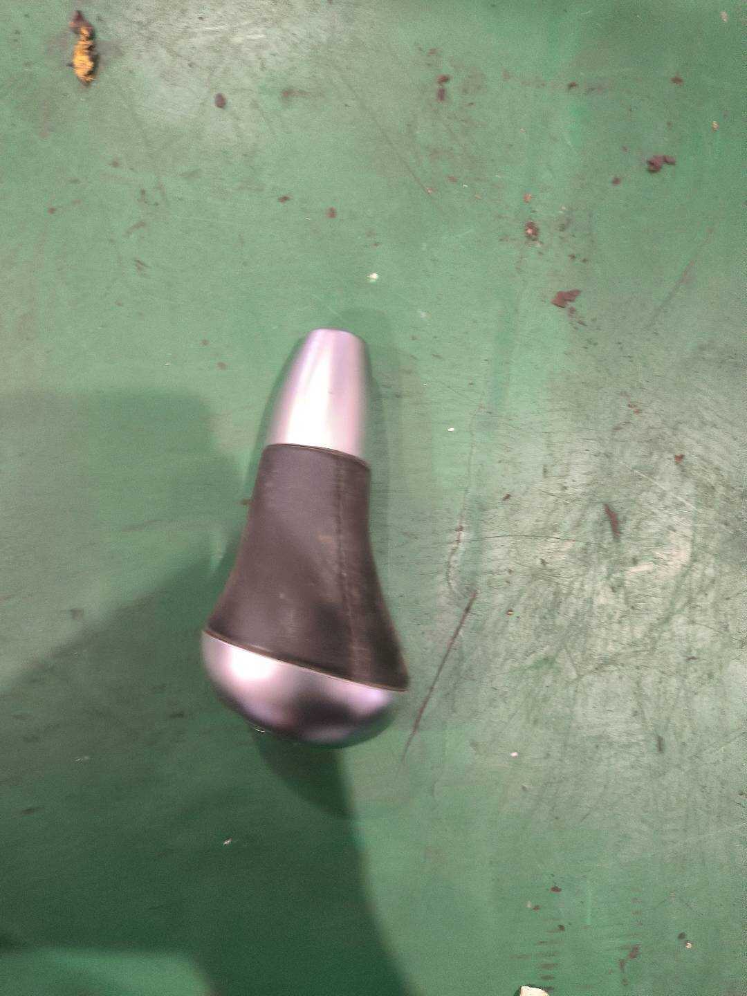 A16937408109B97 变速器换档杆手柄
