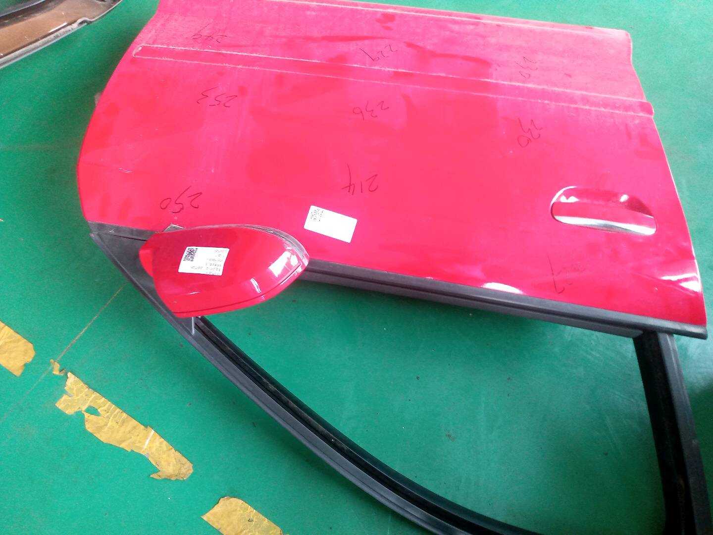 8F0857528GRU 倒车镜总成(右)