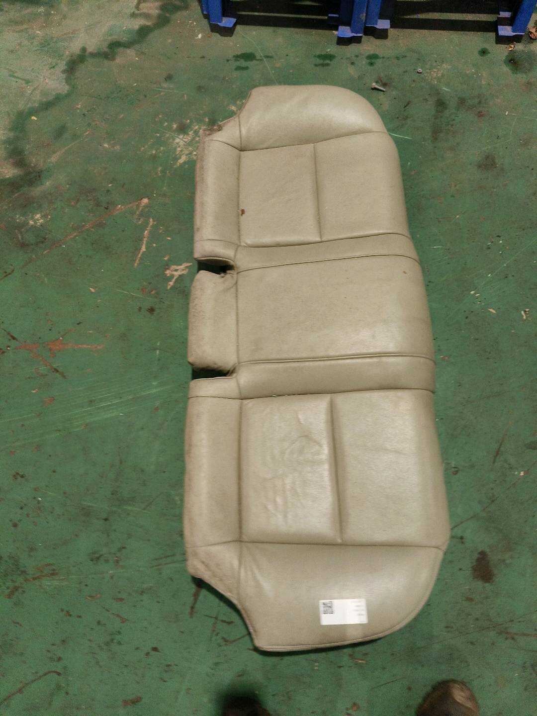 8E5885405AE 后座椅底座总成