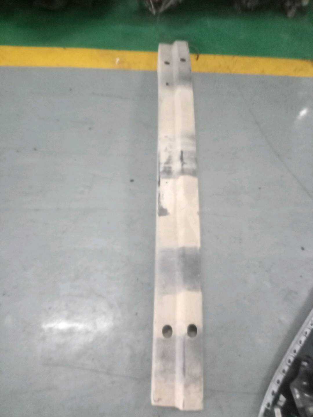 52171YK010 后保险杠骨架