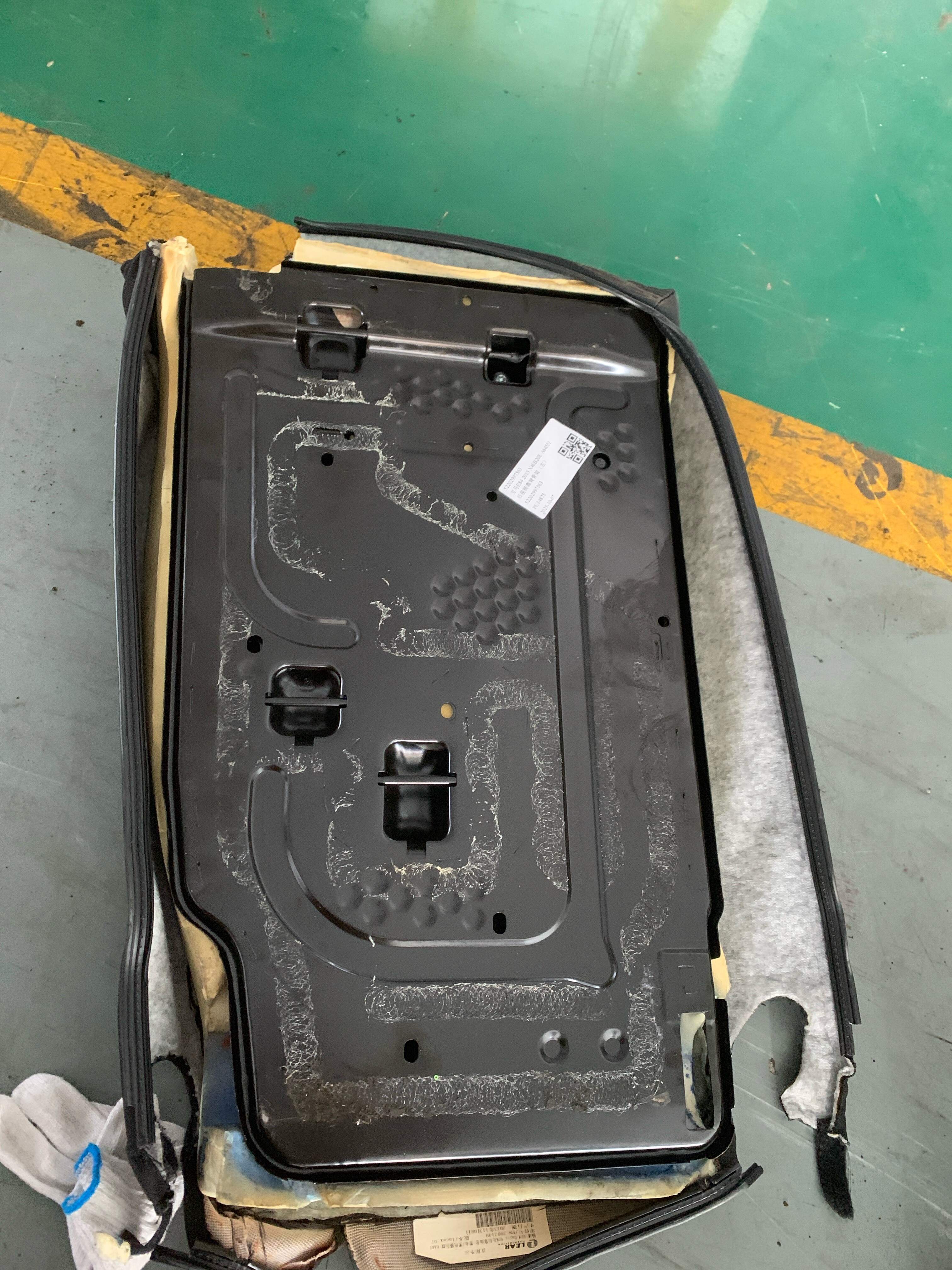 52202997563 Rear Seat Assembly