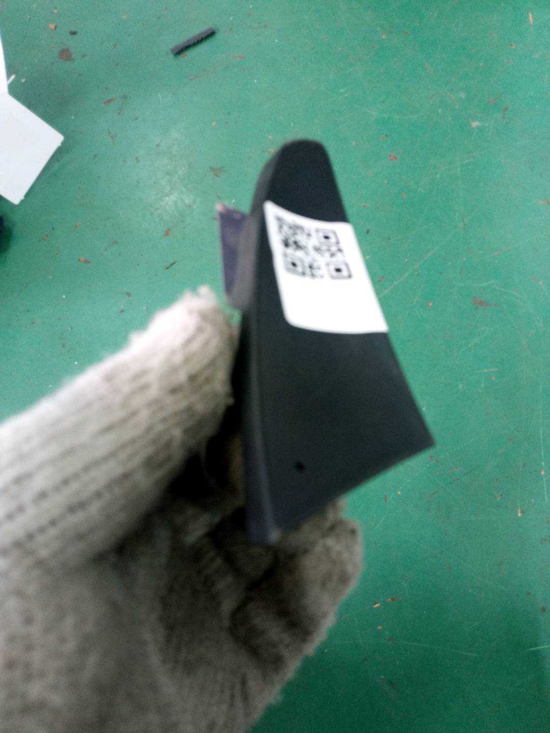 97055552400 开门装置装饰罩(右)