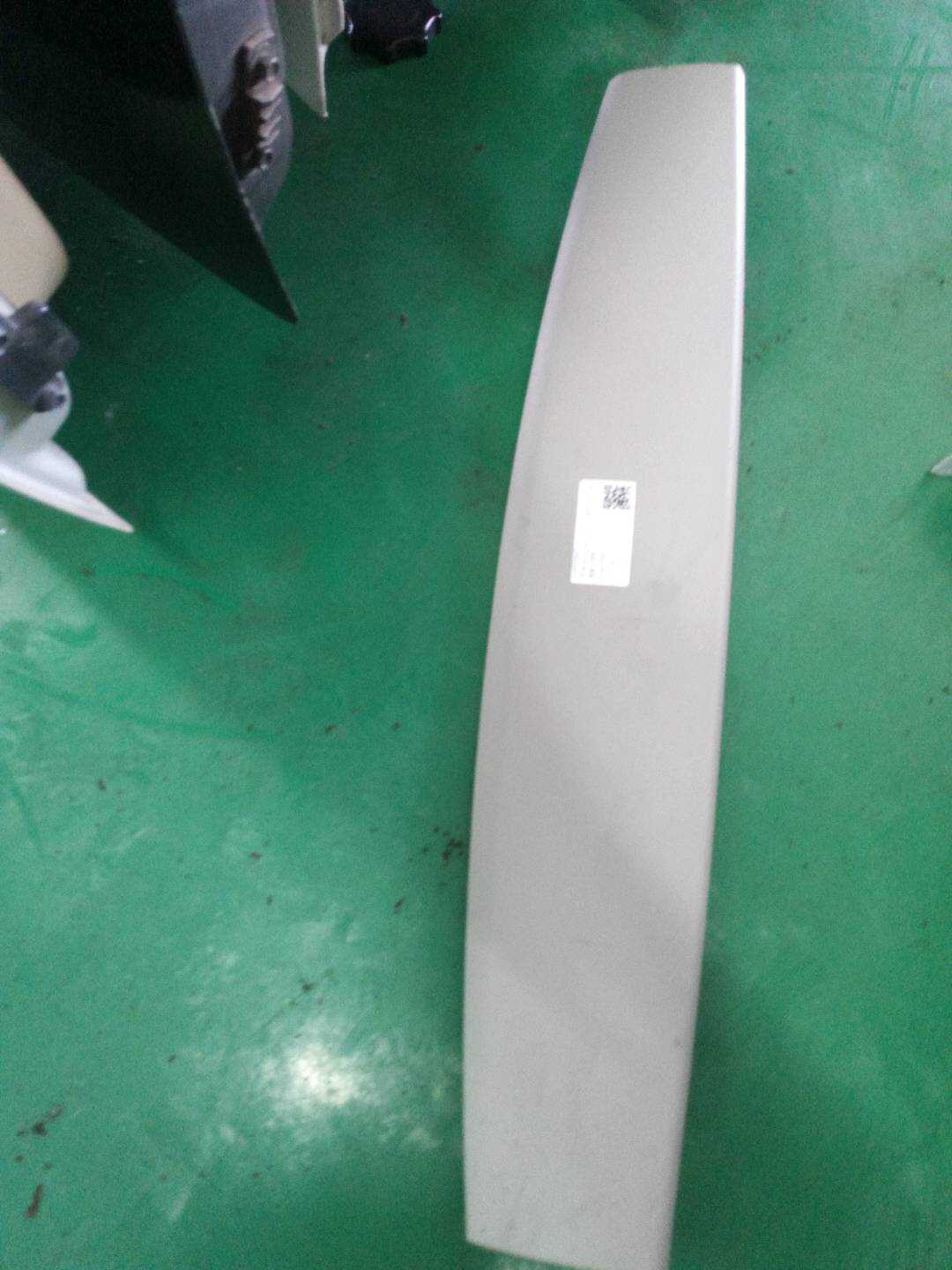 51497250627 尾盖内饰板(上)