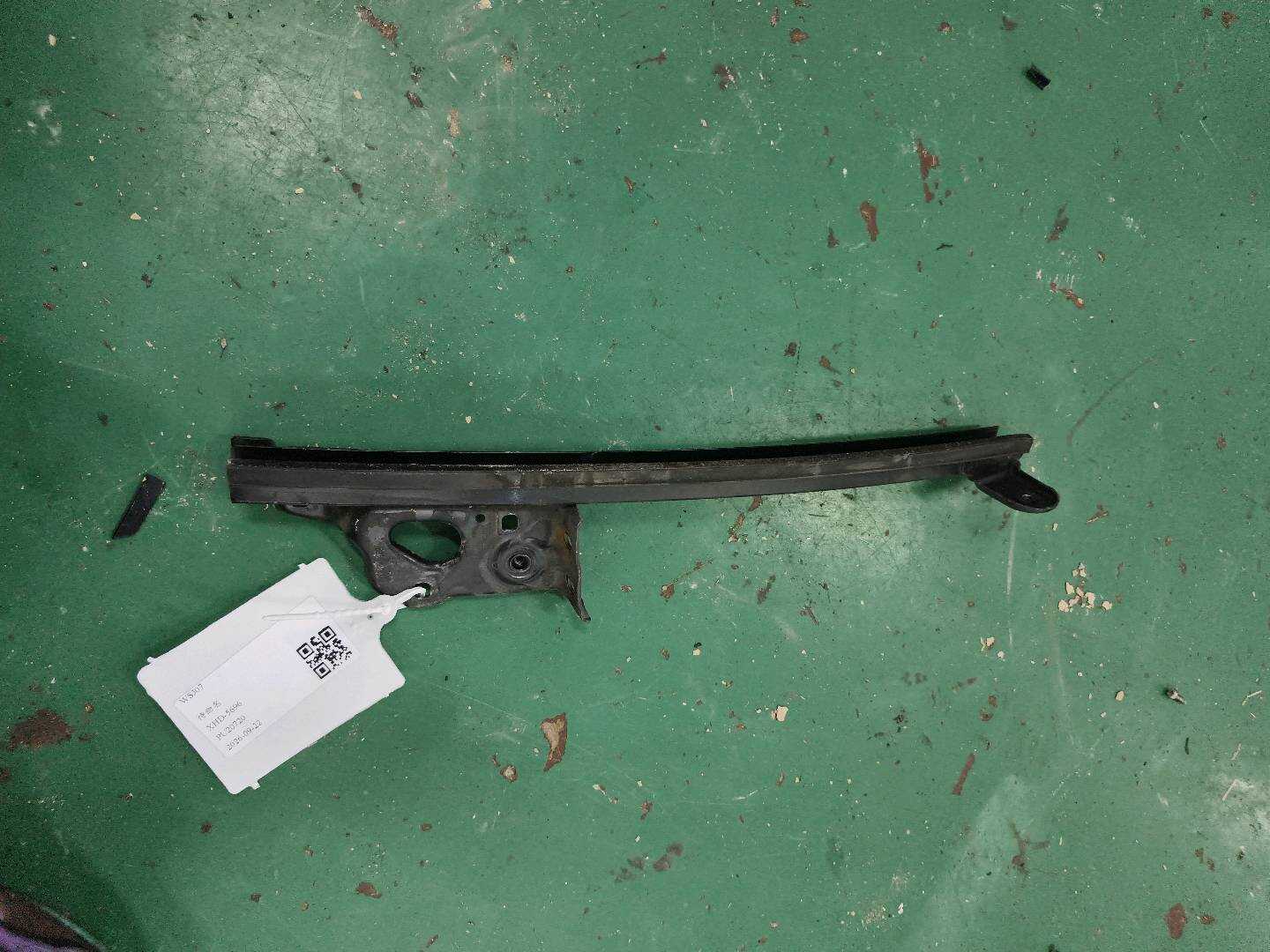 A4517200415 车窗导向装置