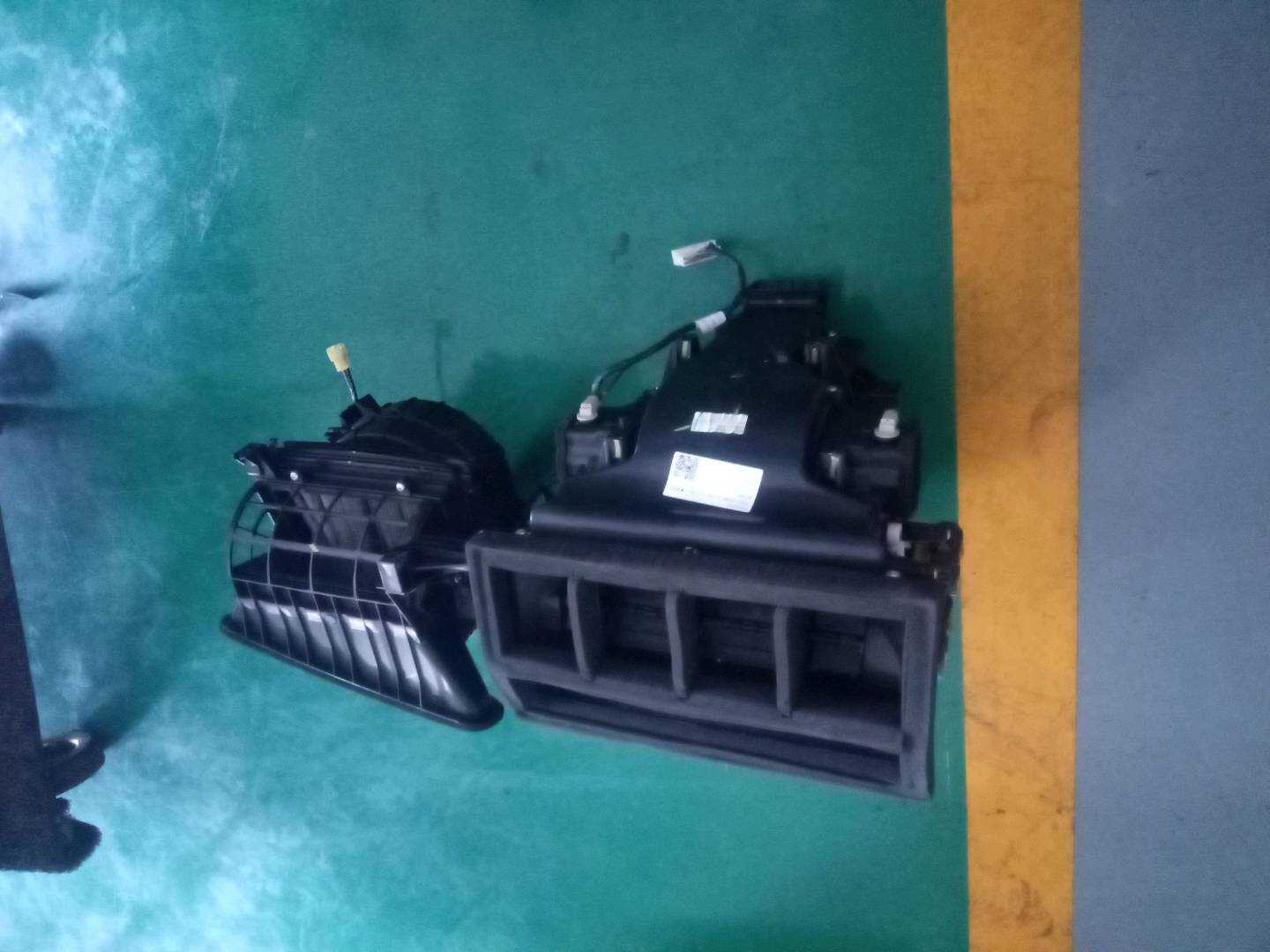 100009018 Evaporator Assembly