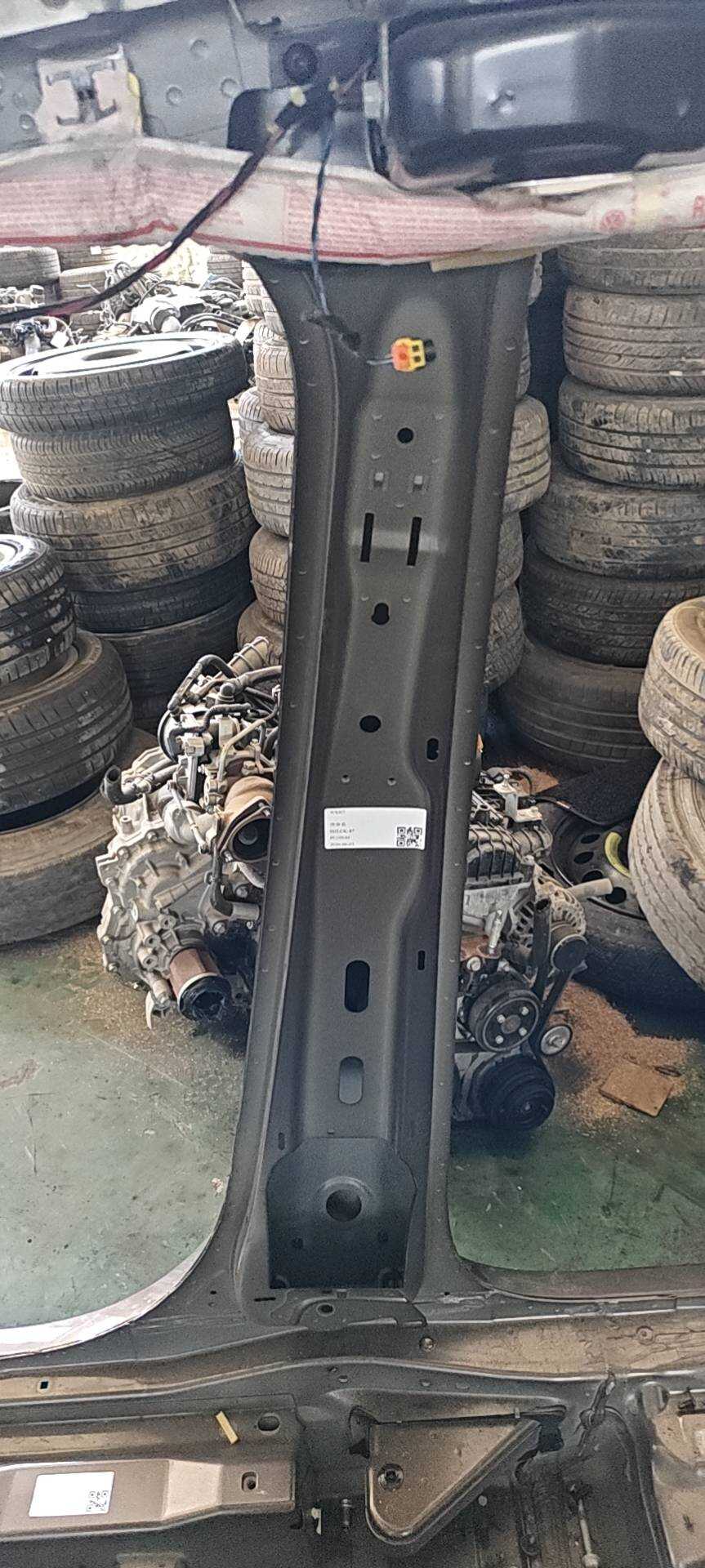 7N0809220 B-Pillar Inner Panel, Right