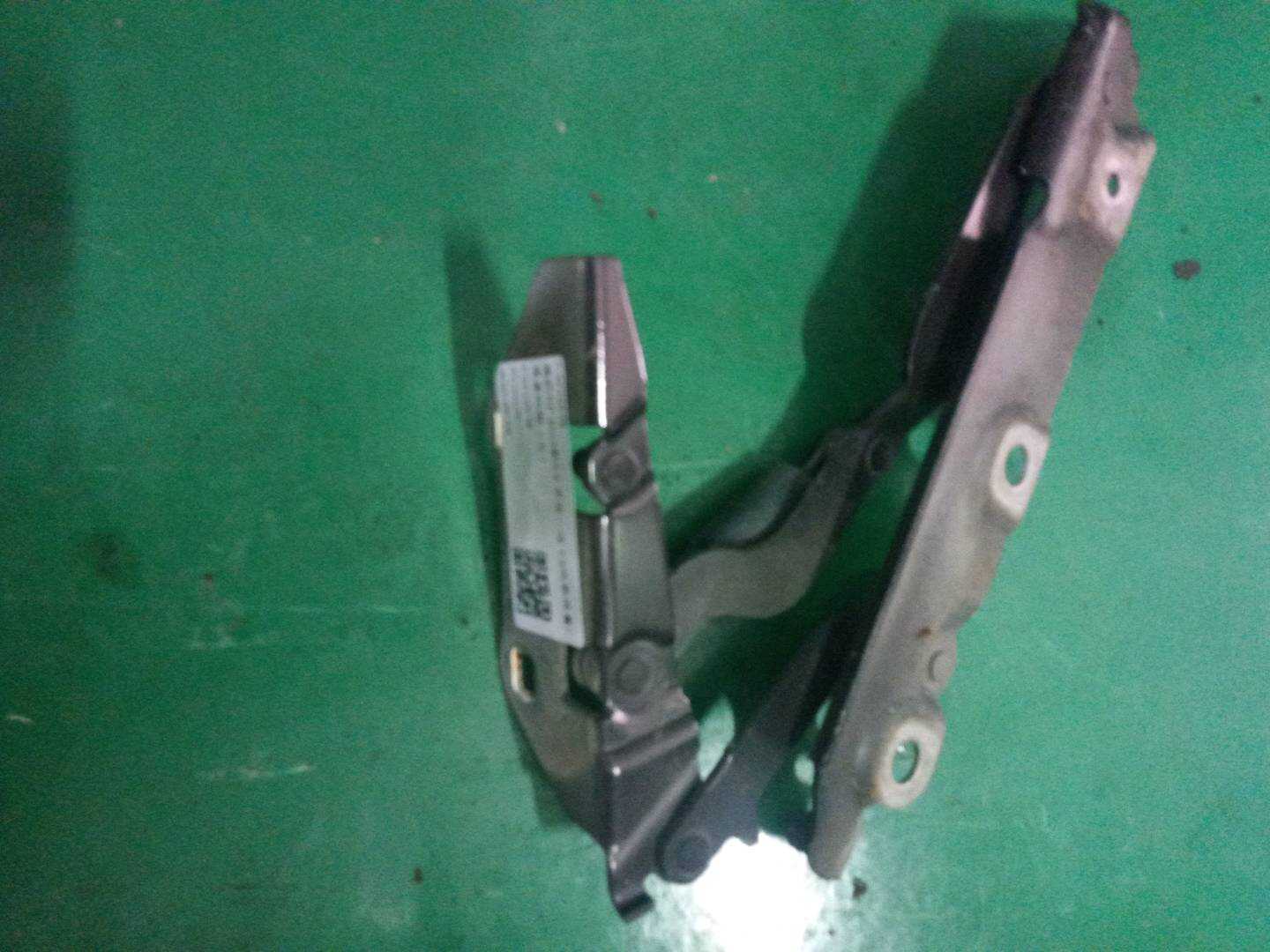 C2Z12578 尾盖铰链(左)