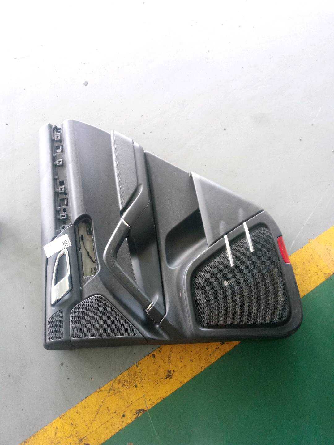 95855502003G0B 后门内拉手(右)