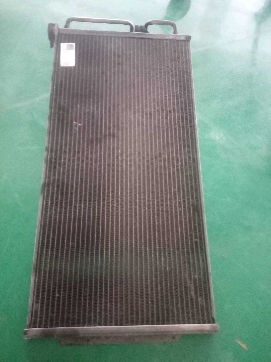 9033279 Condenser