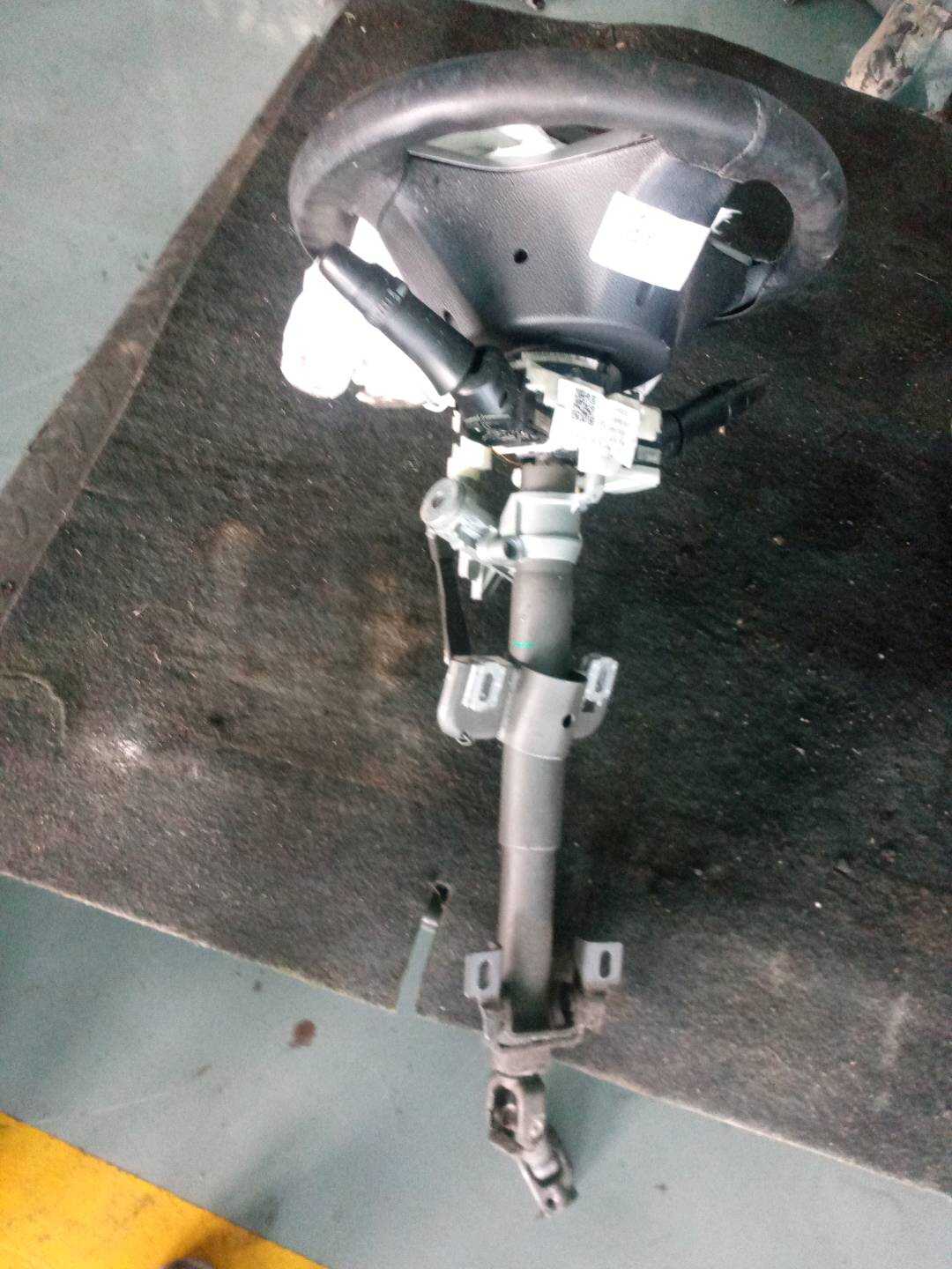 DV513401 转向管柱