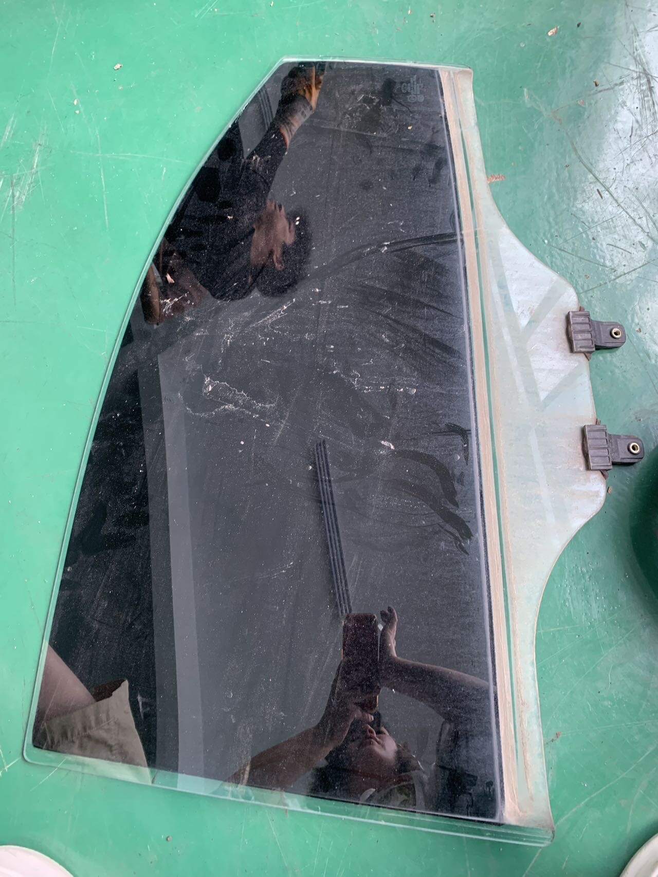 83410D0000 后门玻璃(左)