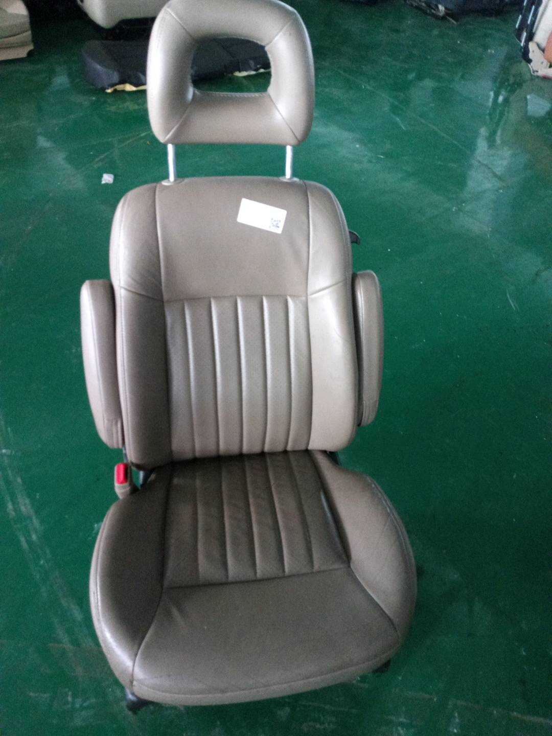 9041574 Rear Seat Assembly, Left
