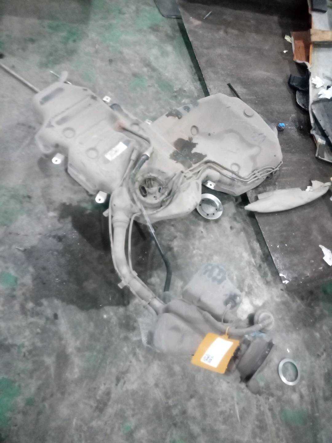 8E0201060FC Fuel Tank