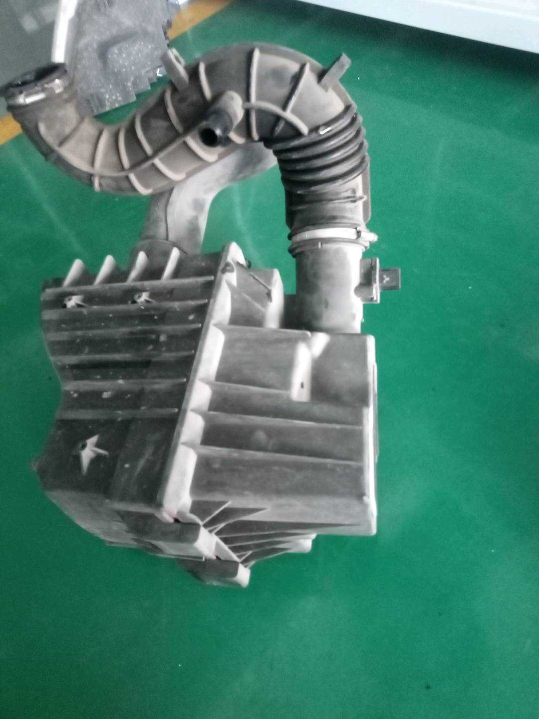 6C119600BC 空气滤清器总成