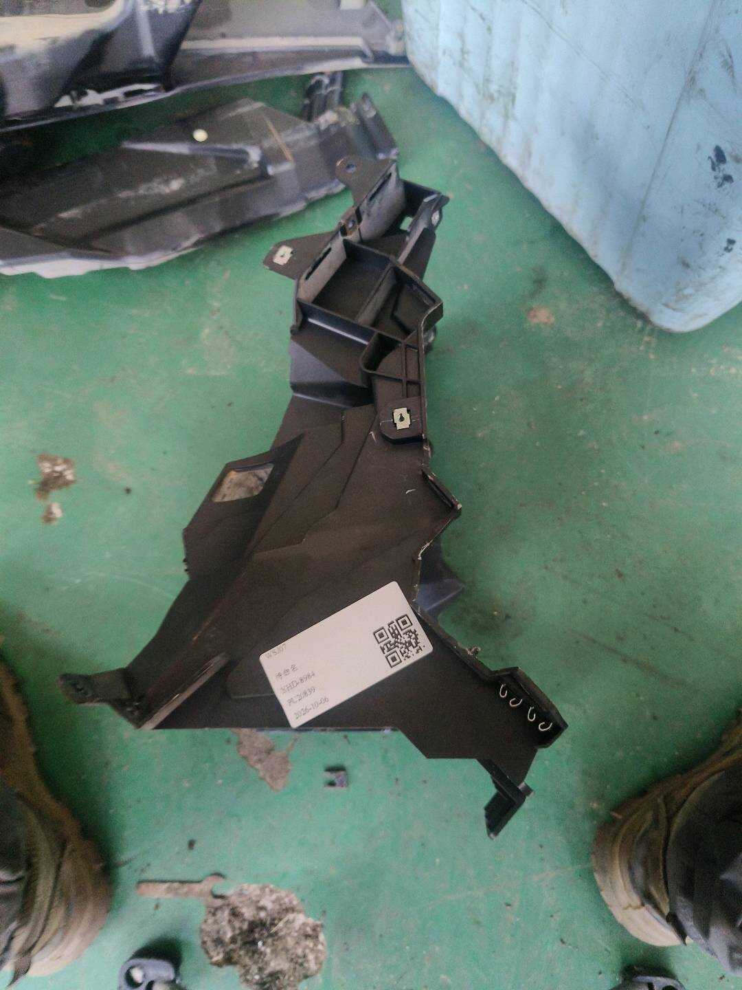 77105TL0G02 框架组件，中心口袋