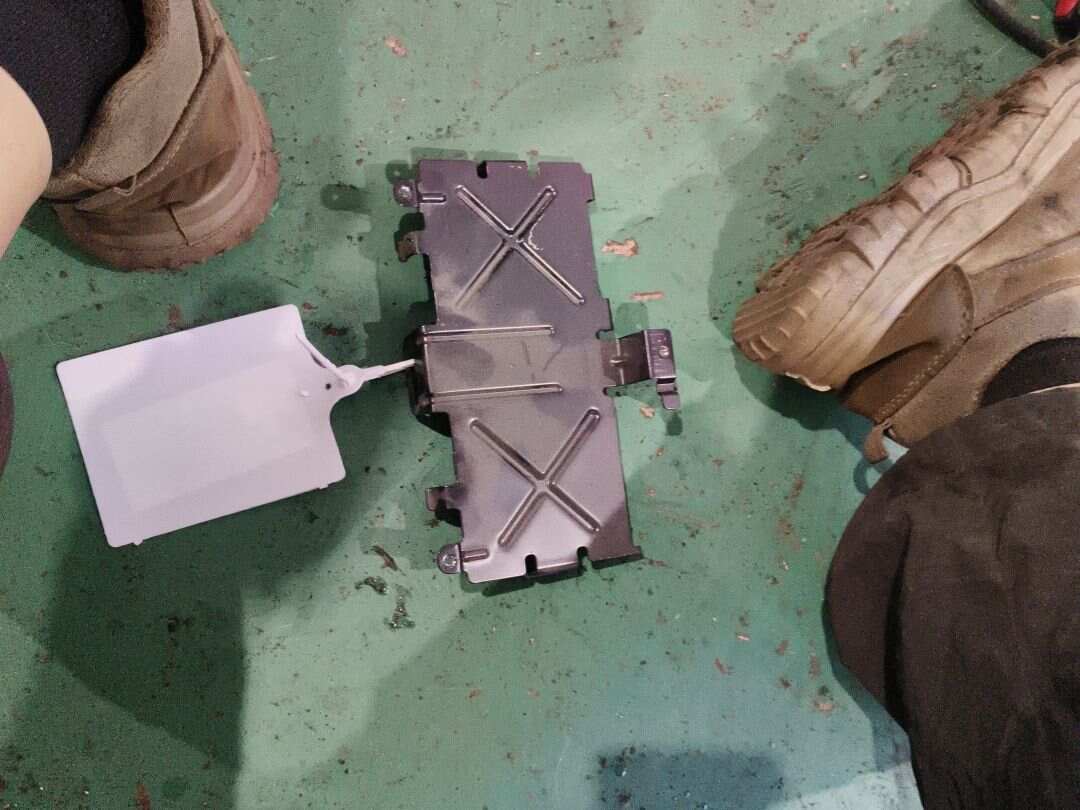 52107240225 前座椅控制单元支架（左）